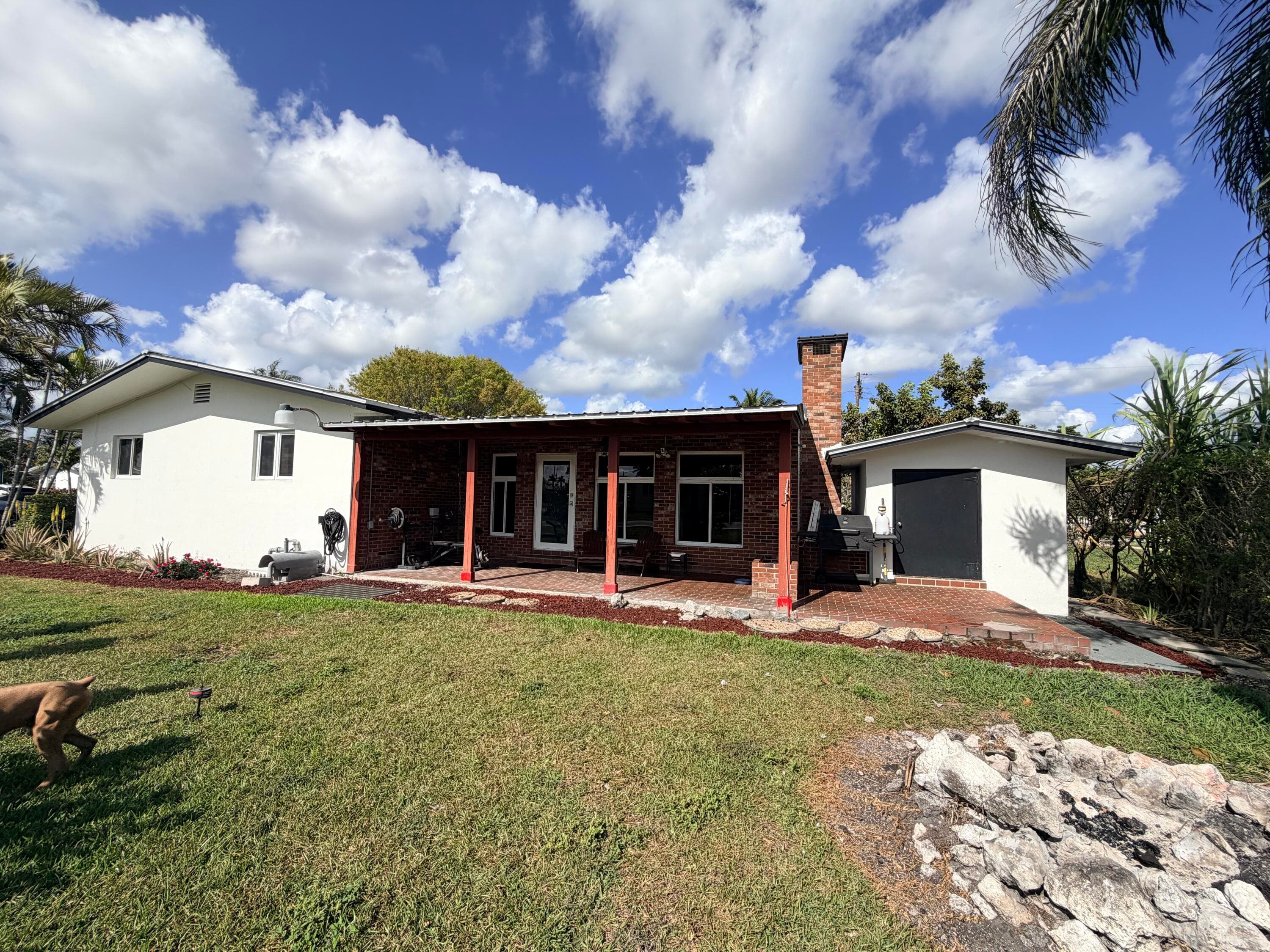 955 NW 4th St Street, Belle Glade, FL 33430 — photo 2 of 26