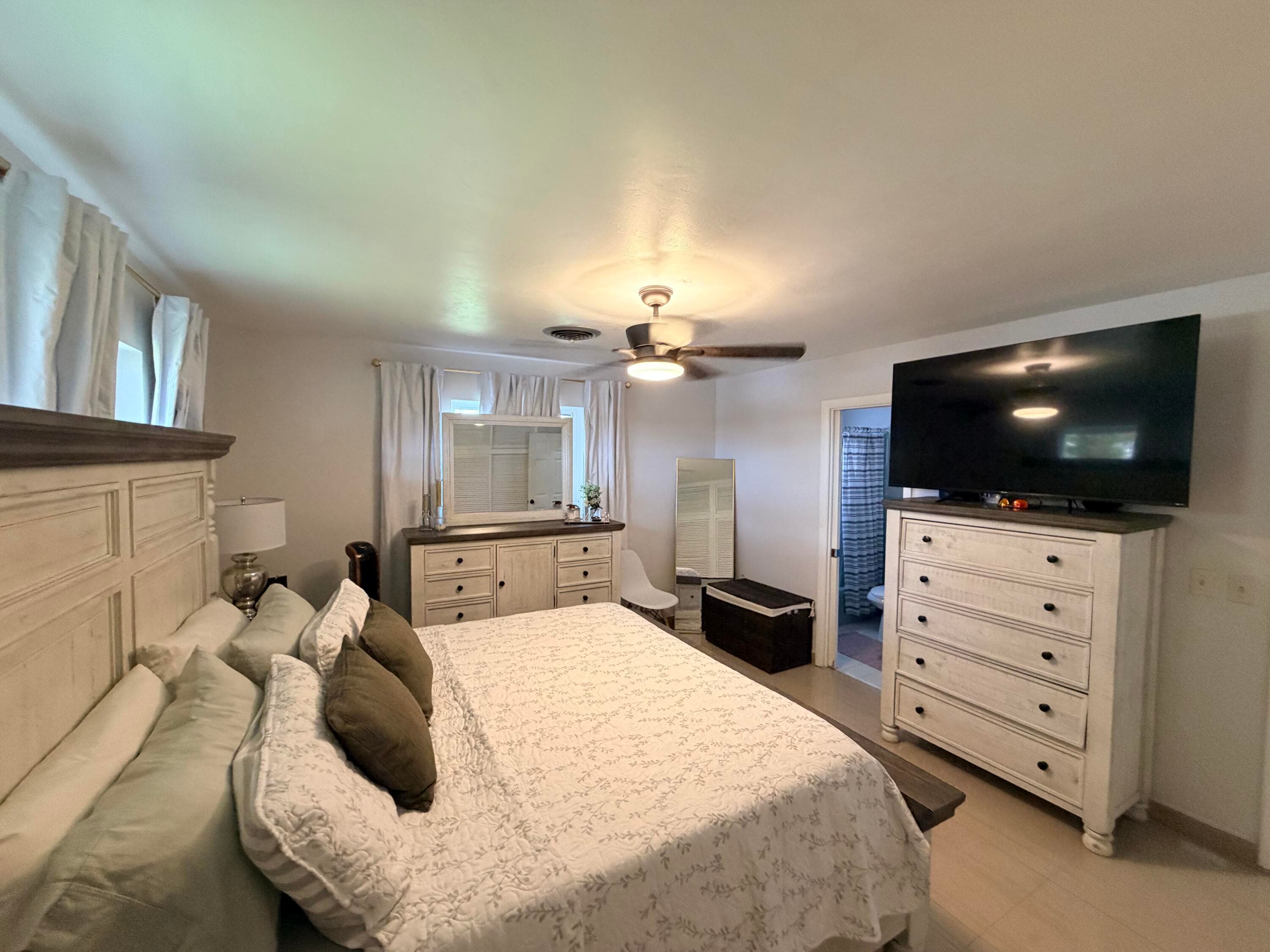 955 NW 4th St Street, Belle Glade, FL 33430 — photo 17 of 26