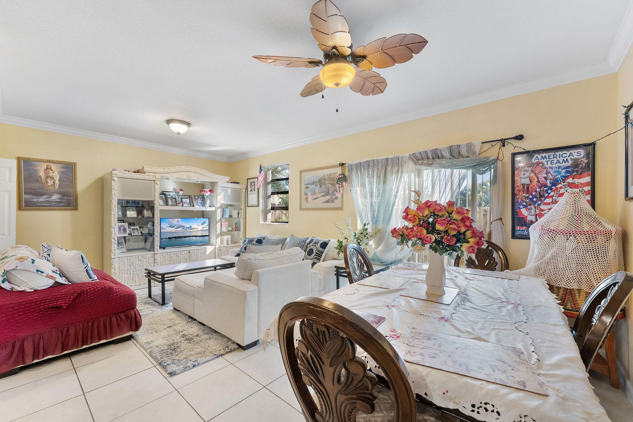 5438 NW 27th Street, Margate, FL 33063 — photo 6 of 40