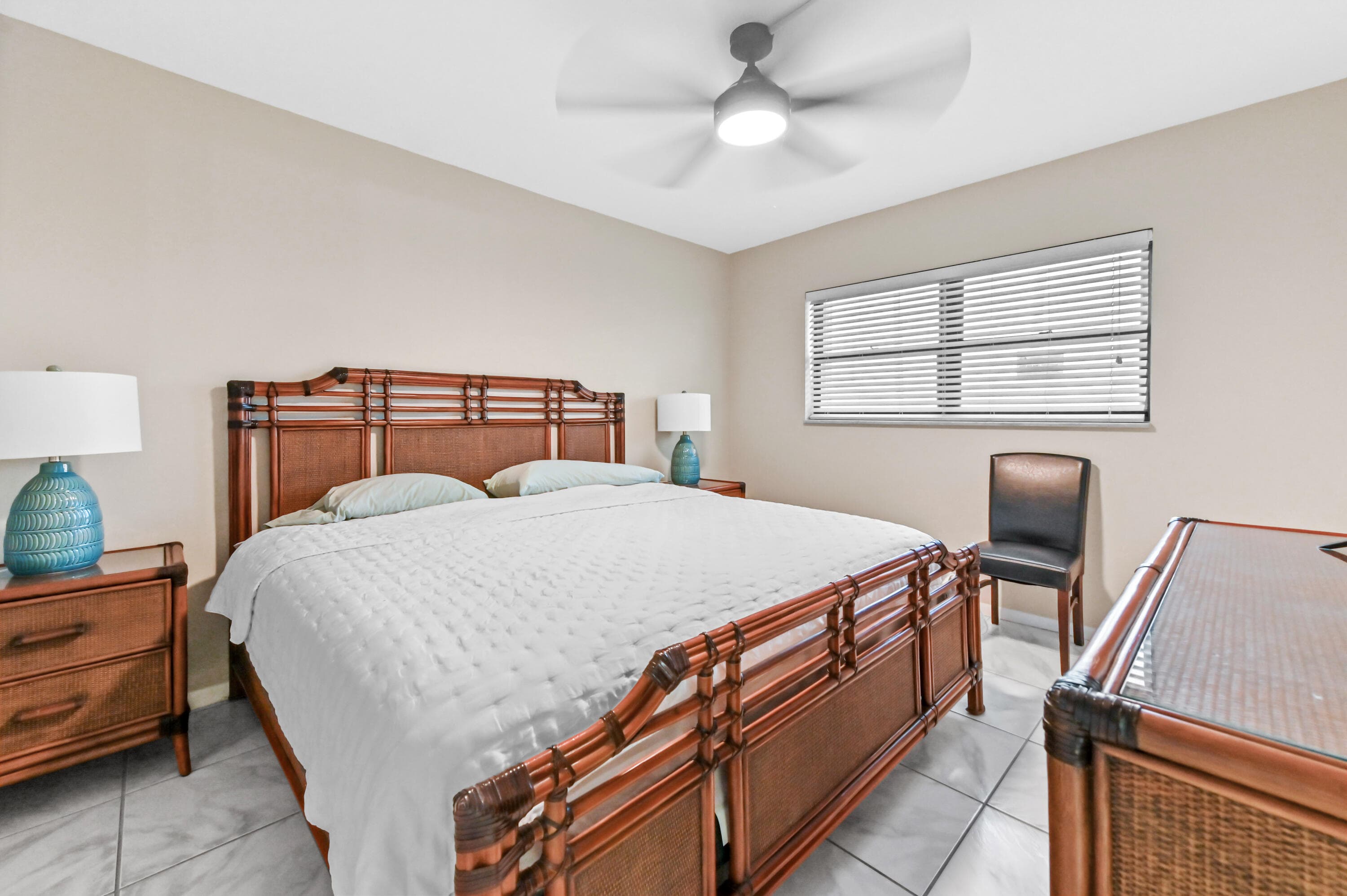 390 N Federal Highway 202, Deerfield Beach, FL 33441 — photo 12 of 25