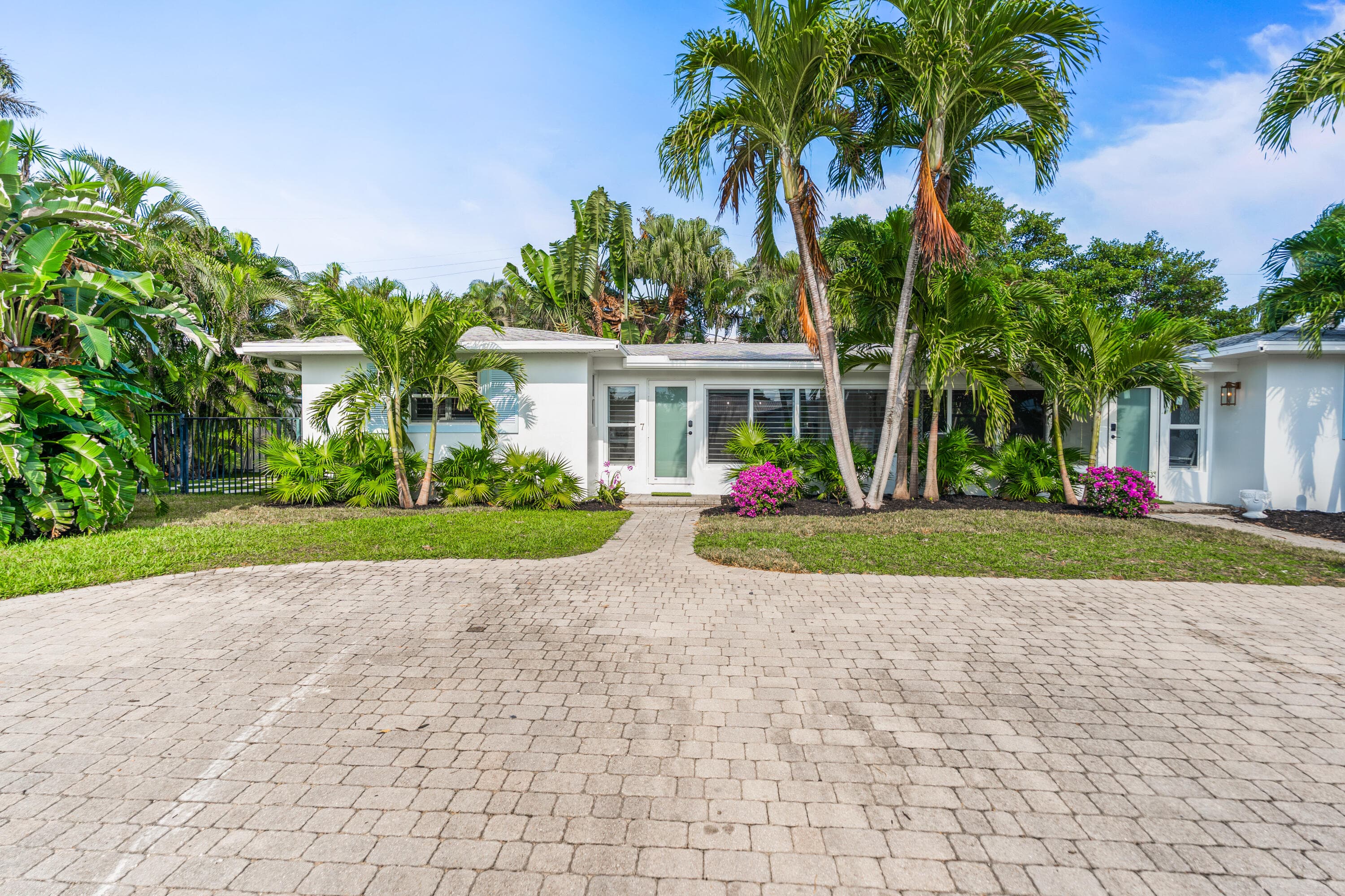 7 Fayette Drive, Boynton Beach, FL 33435 — photo 20 of 171