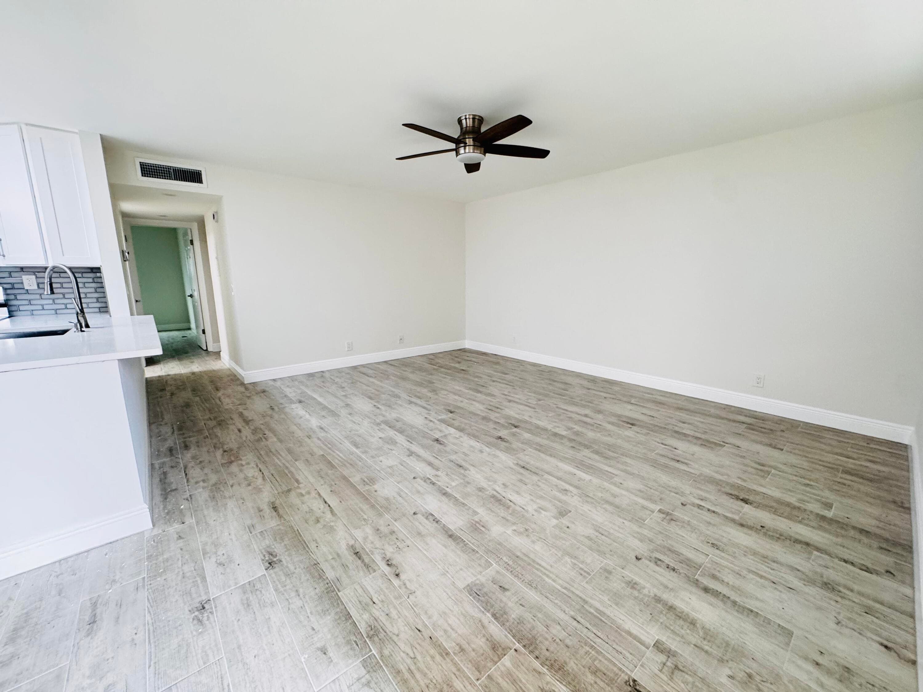 293 Flanders G, Delray Beach, FL 33484 — photo 17 of 35