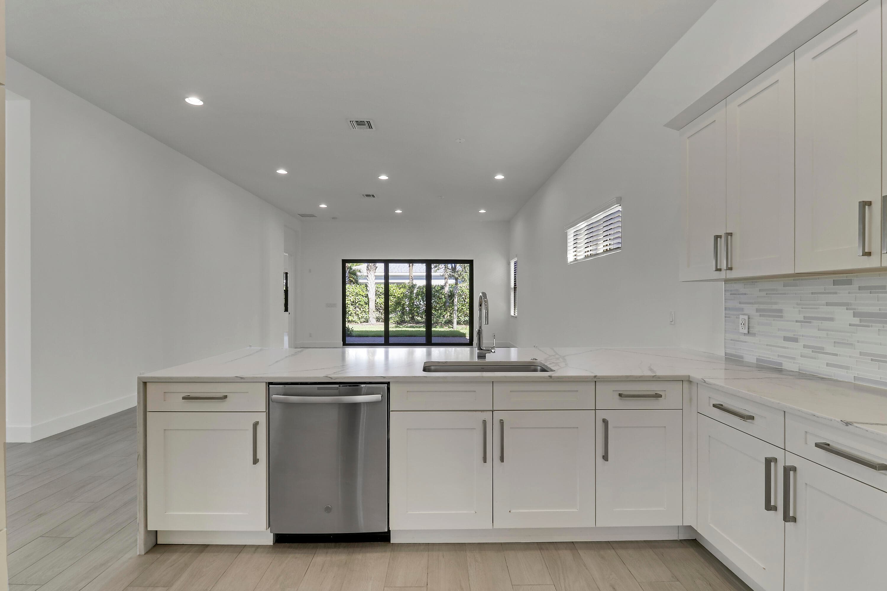 5619 Delacroix Terrace, Palm Beach Gardens, FL 33418 — photo 13 of 55