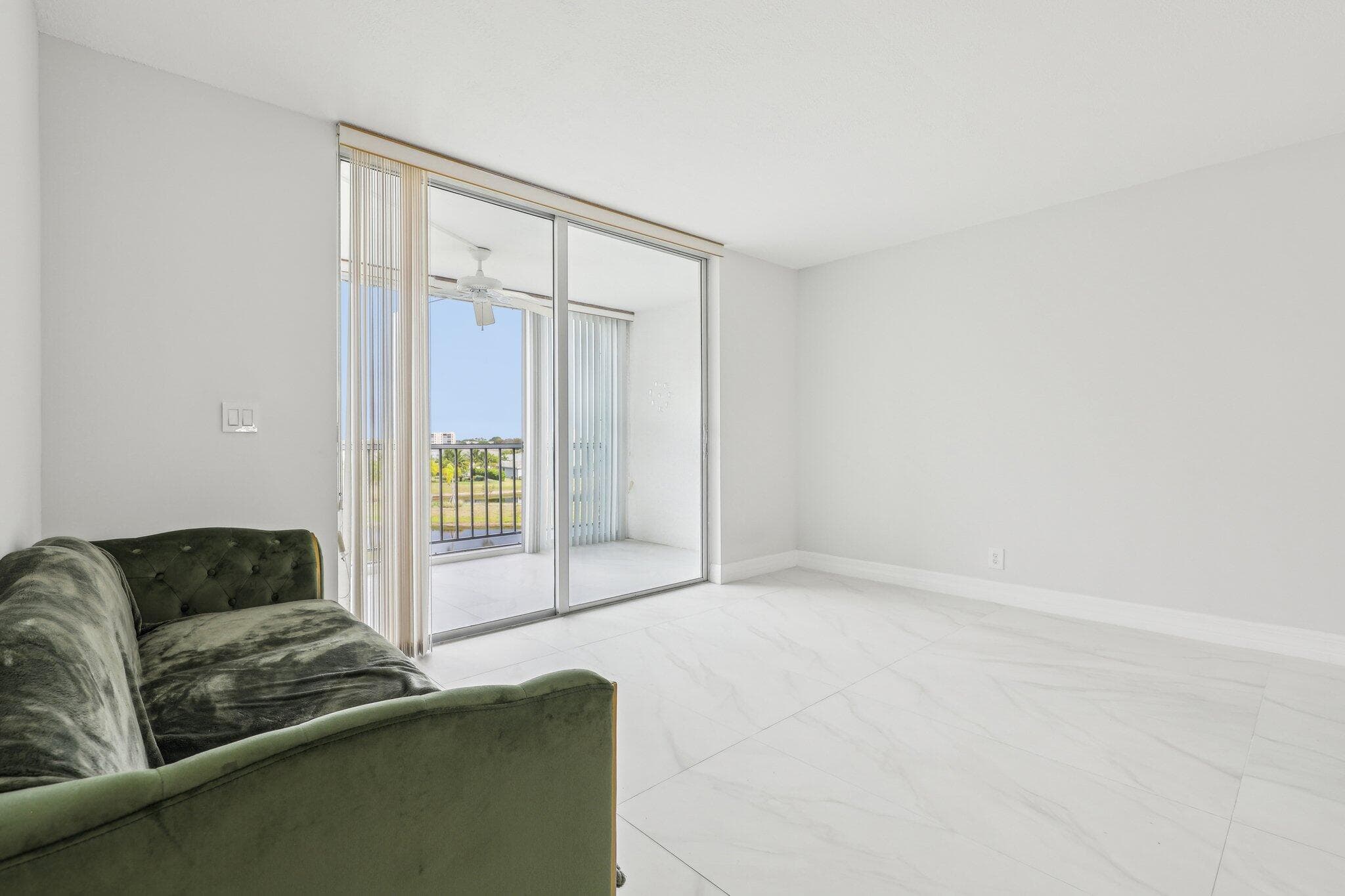 14575 Bonaire Boulevard 403, Delray Beach, FL 33446 — photo 9 of 46