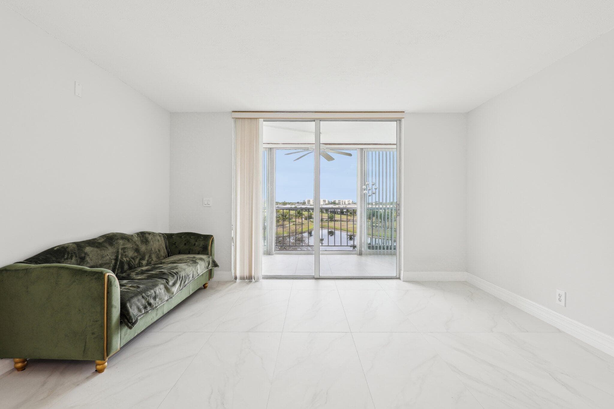 14575 Bonaire Boulevard 403, Delray Beach, FL 33446 — photo 10 of 46