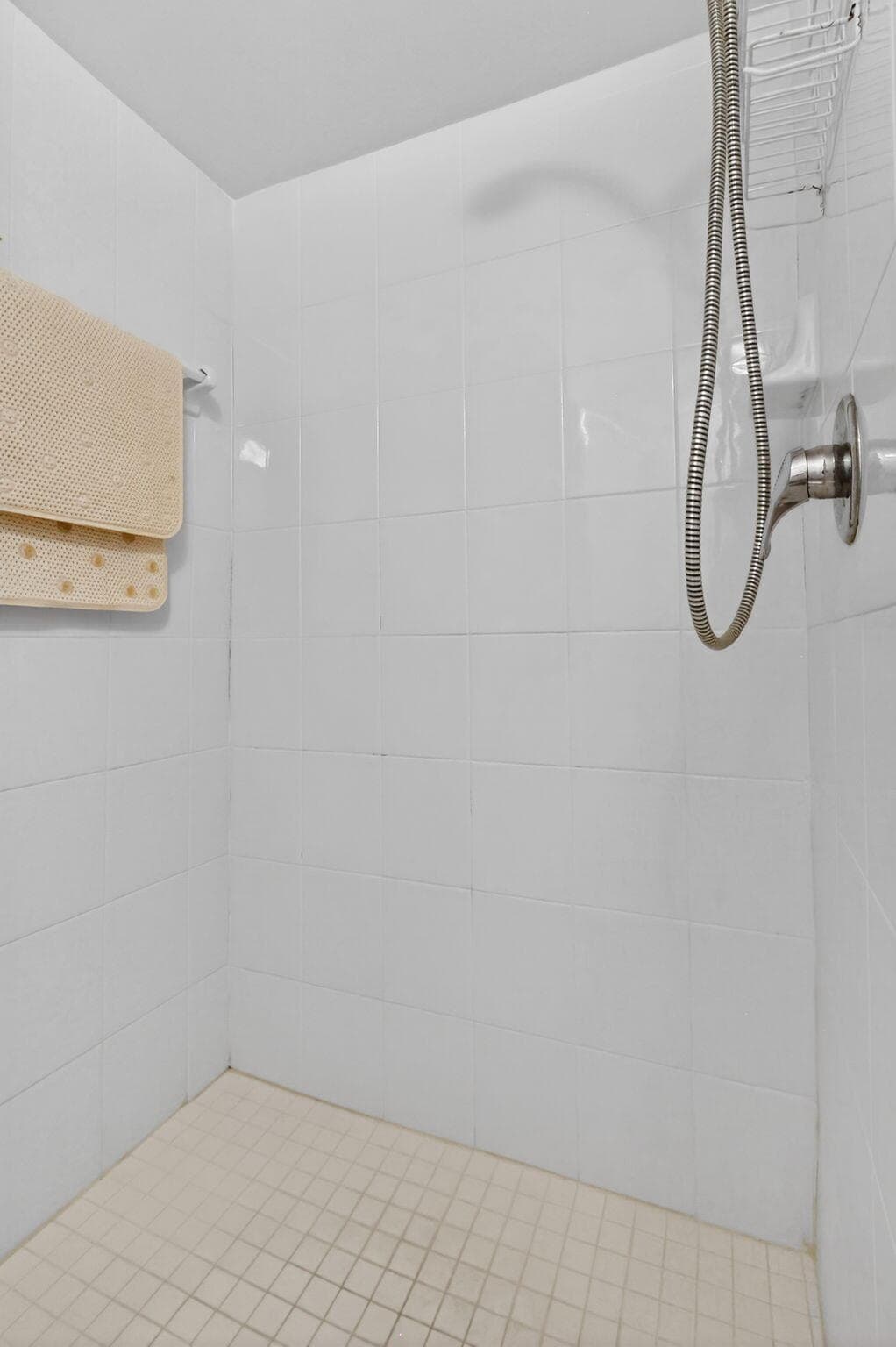 7410 S Ocean Drive 109, Jensen Beach, FL 34957 — photo 13 of 35