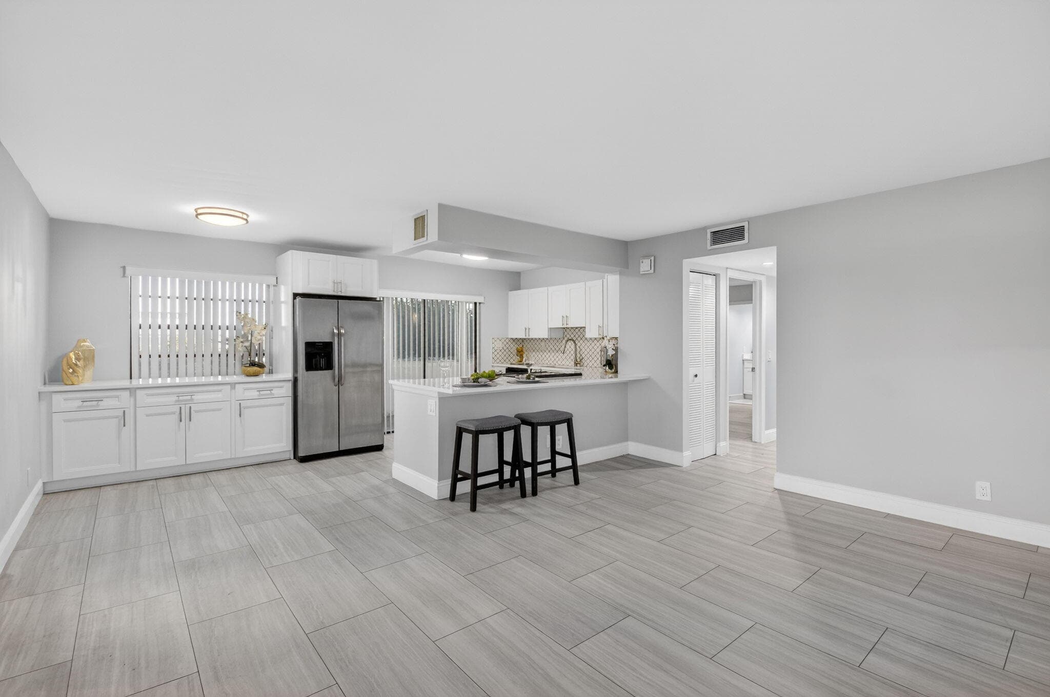 450 Piedmont J 450, Delray Beach, FL 33484 — photo 5 of 78