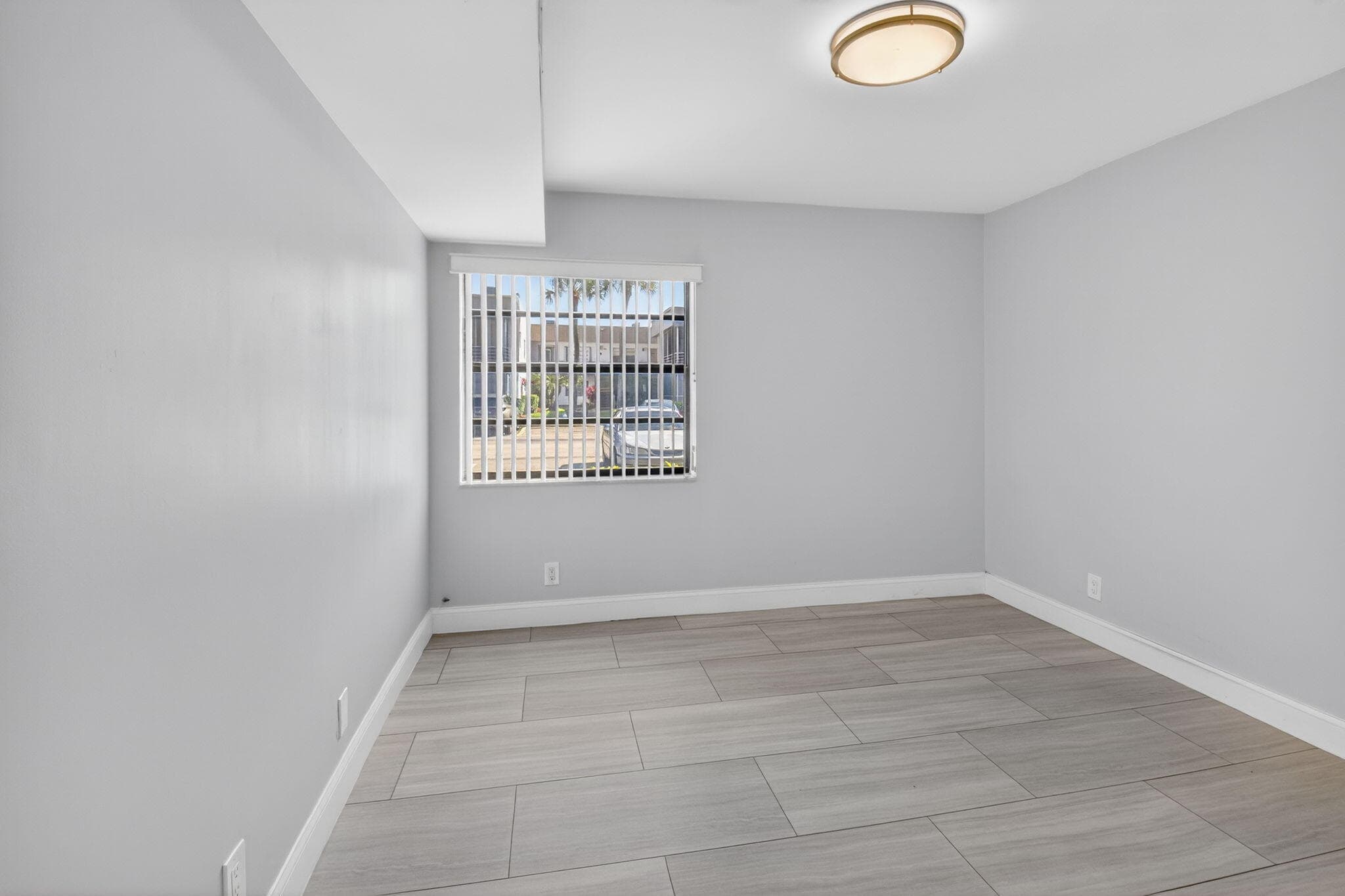 450 Piedmont J 450, Delray Beach, FL 33484 — photo 31 of 78
