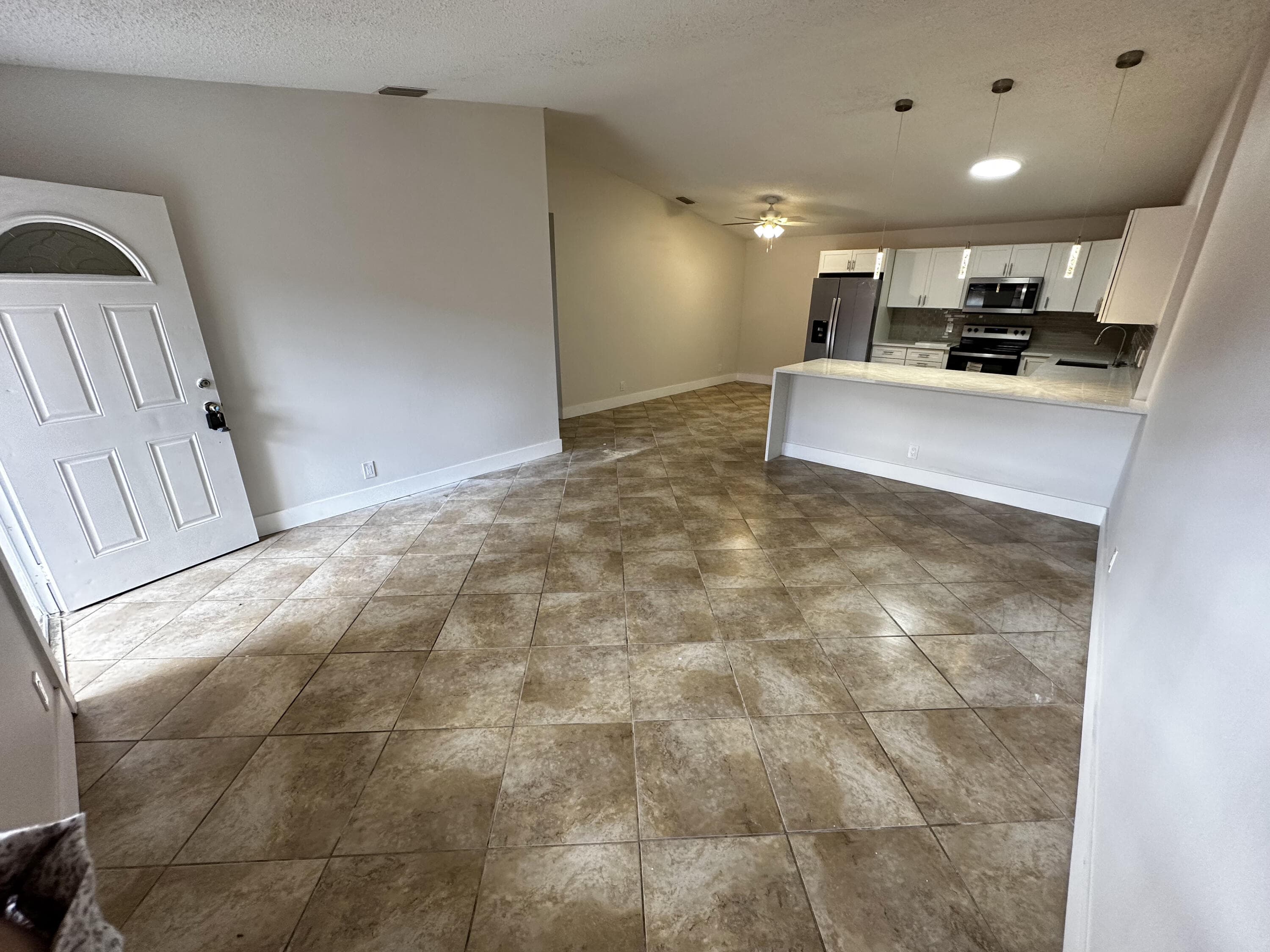 4326 Woodstock Drive C, West Palm Beach, FL 33409 — photo 15 of 41