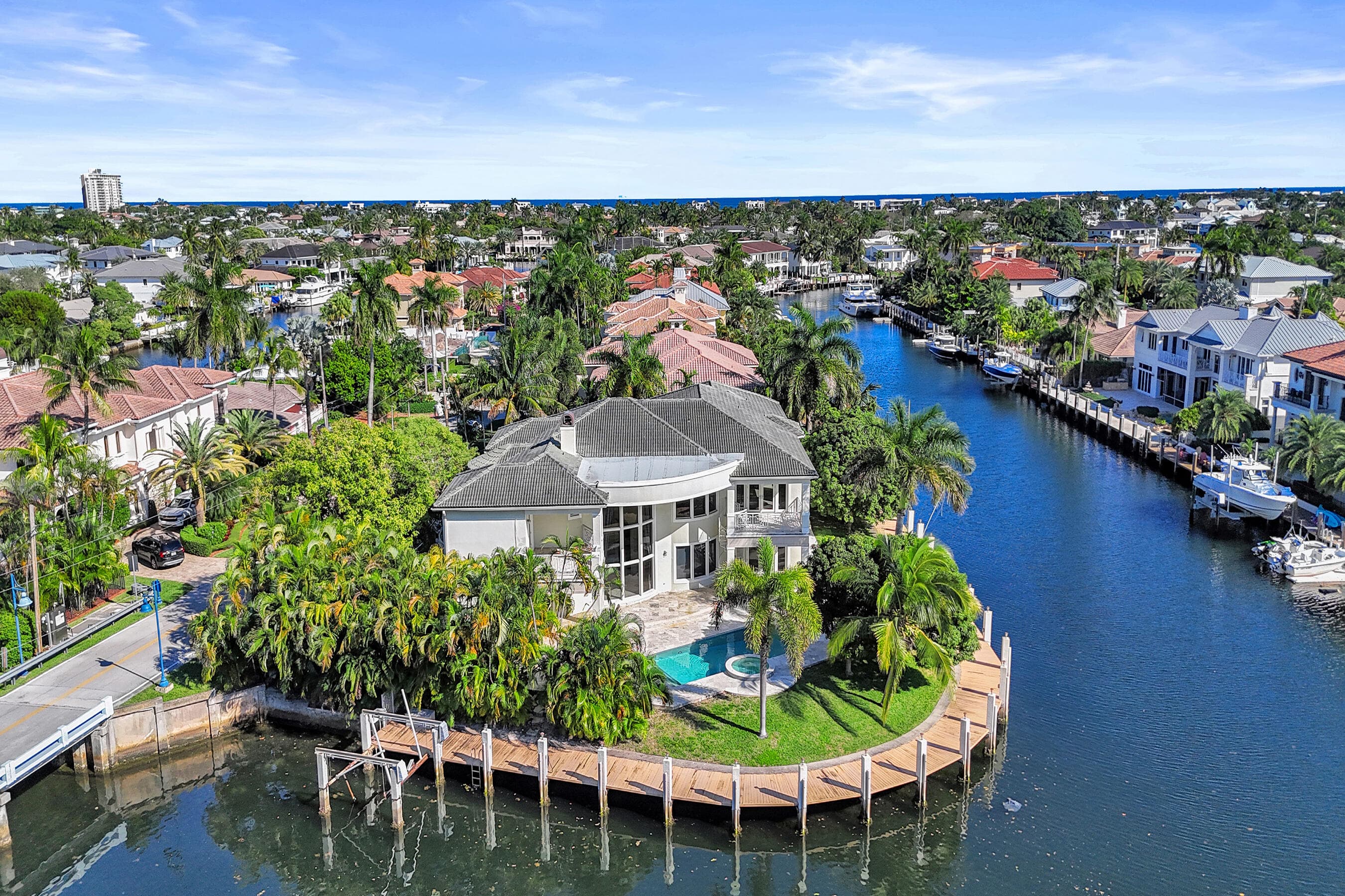 2330 NE 31st Court, Lighthouse Point, FL 33064 — photo 8 of 48