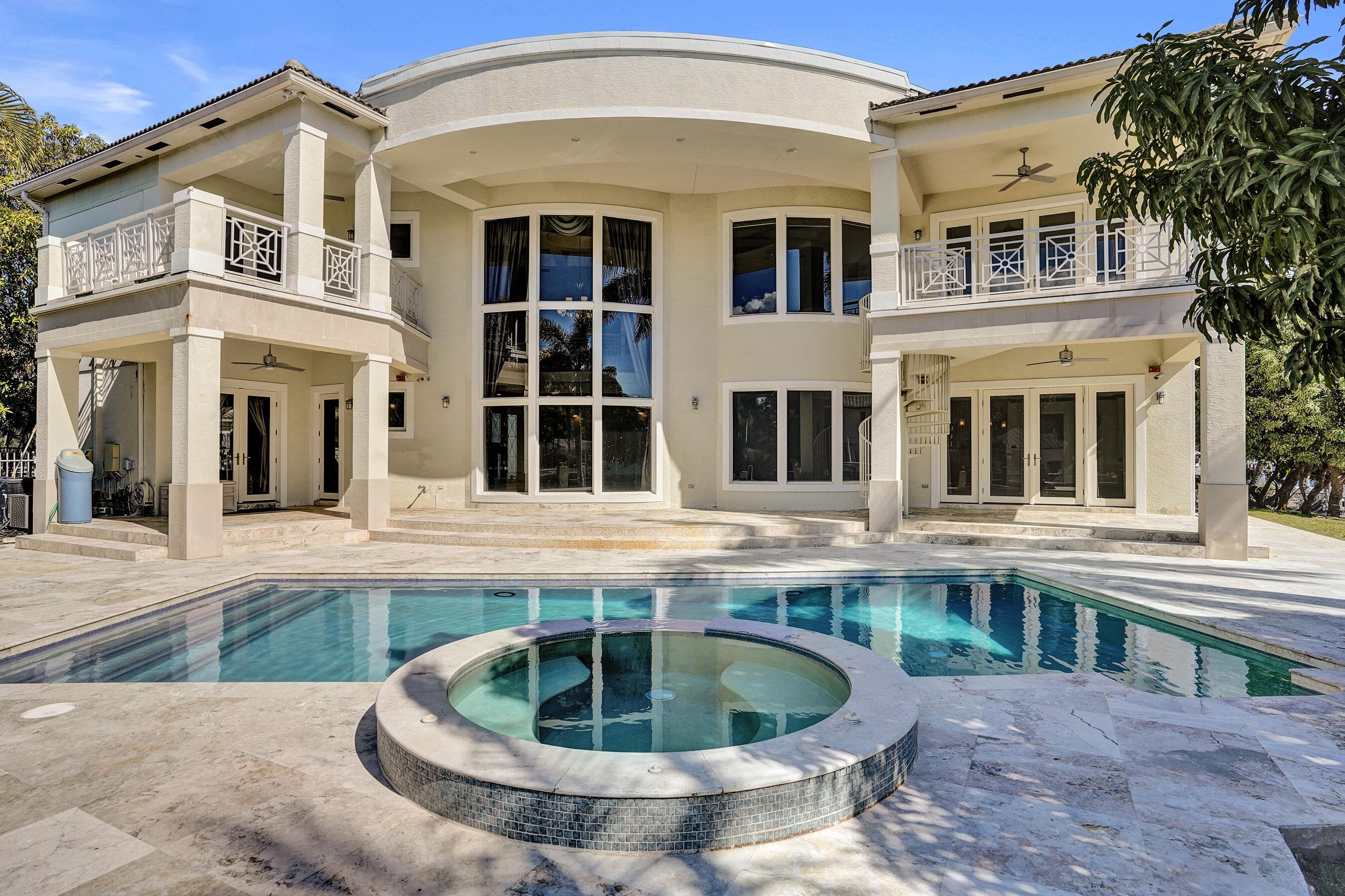 2330 NE 31st Court, Lighthouse Point, FL 33064 — photo 4 of 48