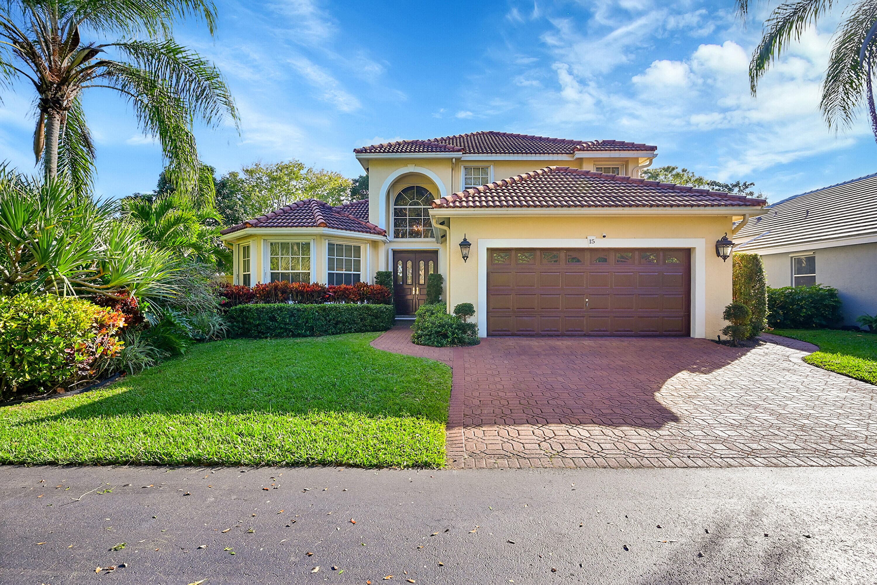 15 Lawrence Lake Drive, Boynton Beach, FL 33436 — photo 1 of 30