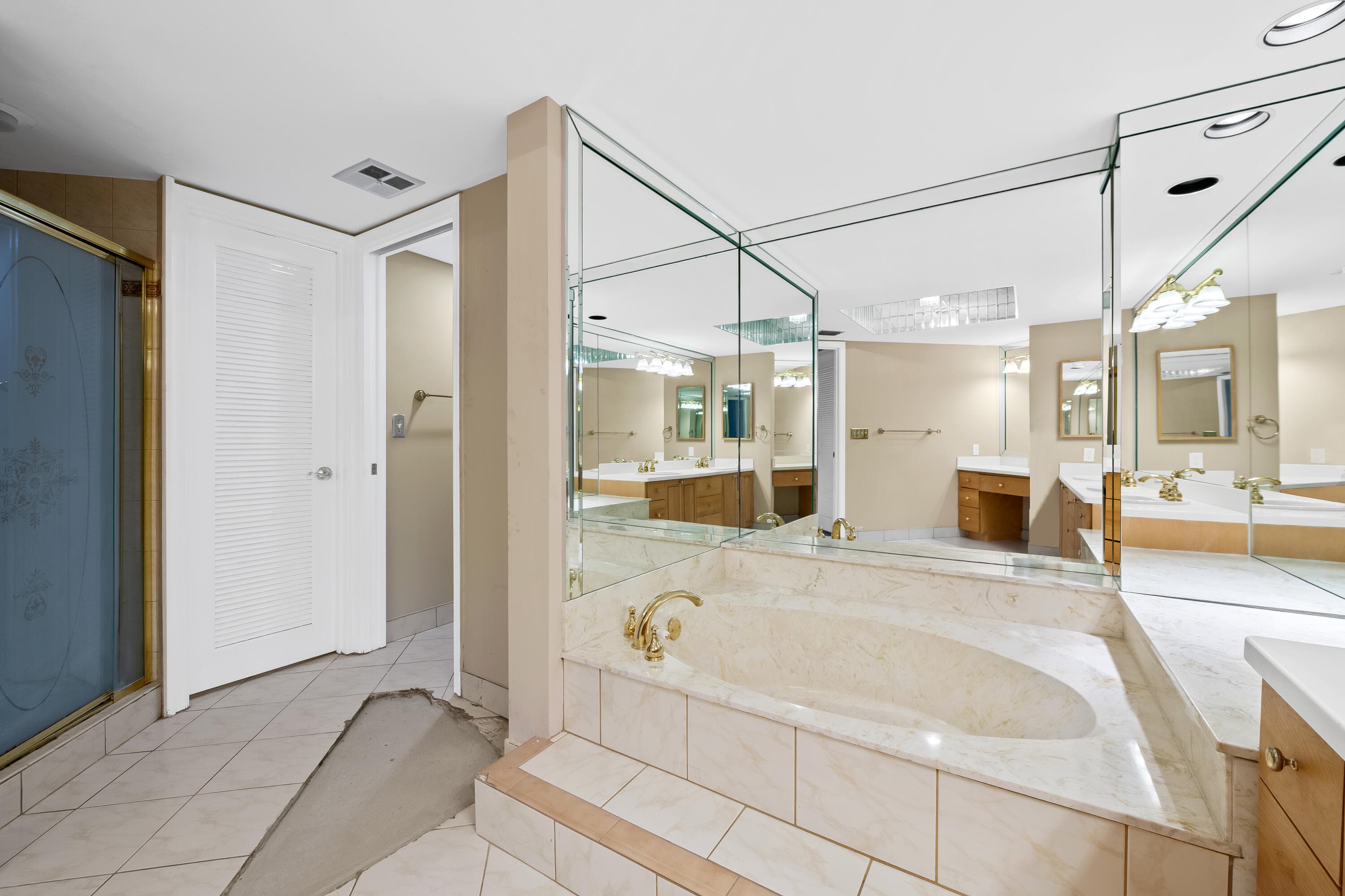 800 Jeffery Street 103, Boca Raton, FL 33487 — photo 18 of 40