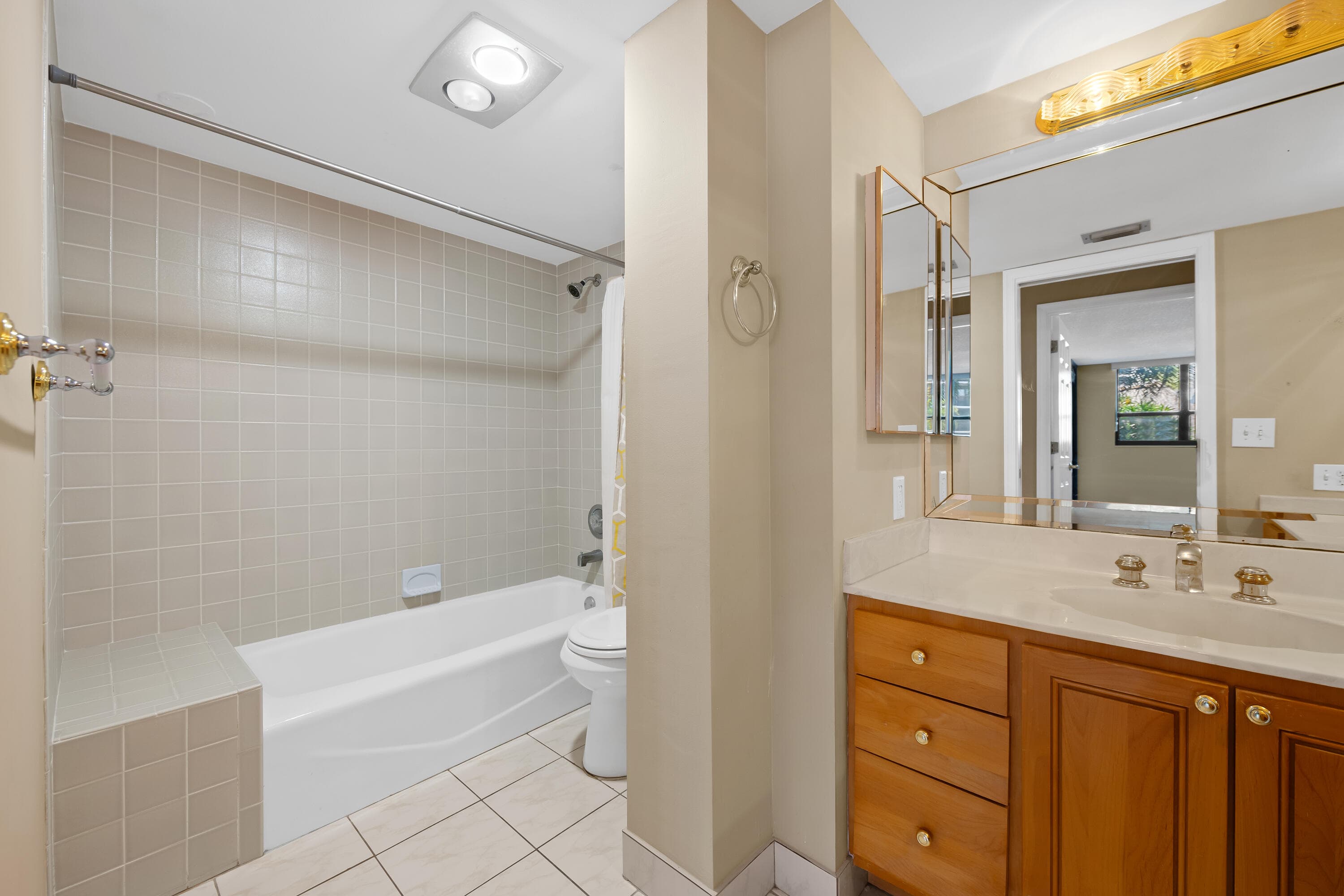 800 Jeffery Street 103, Boca Raton, FL 33487 — photo 25 of 40