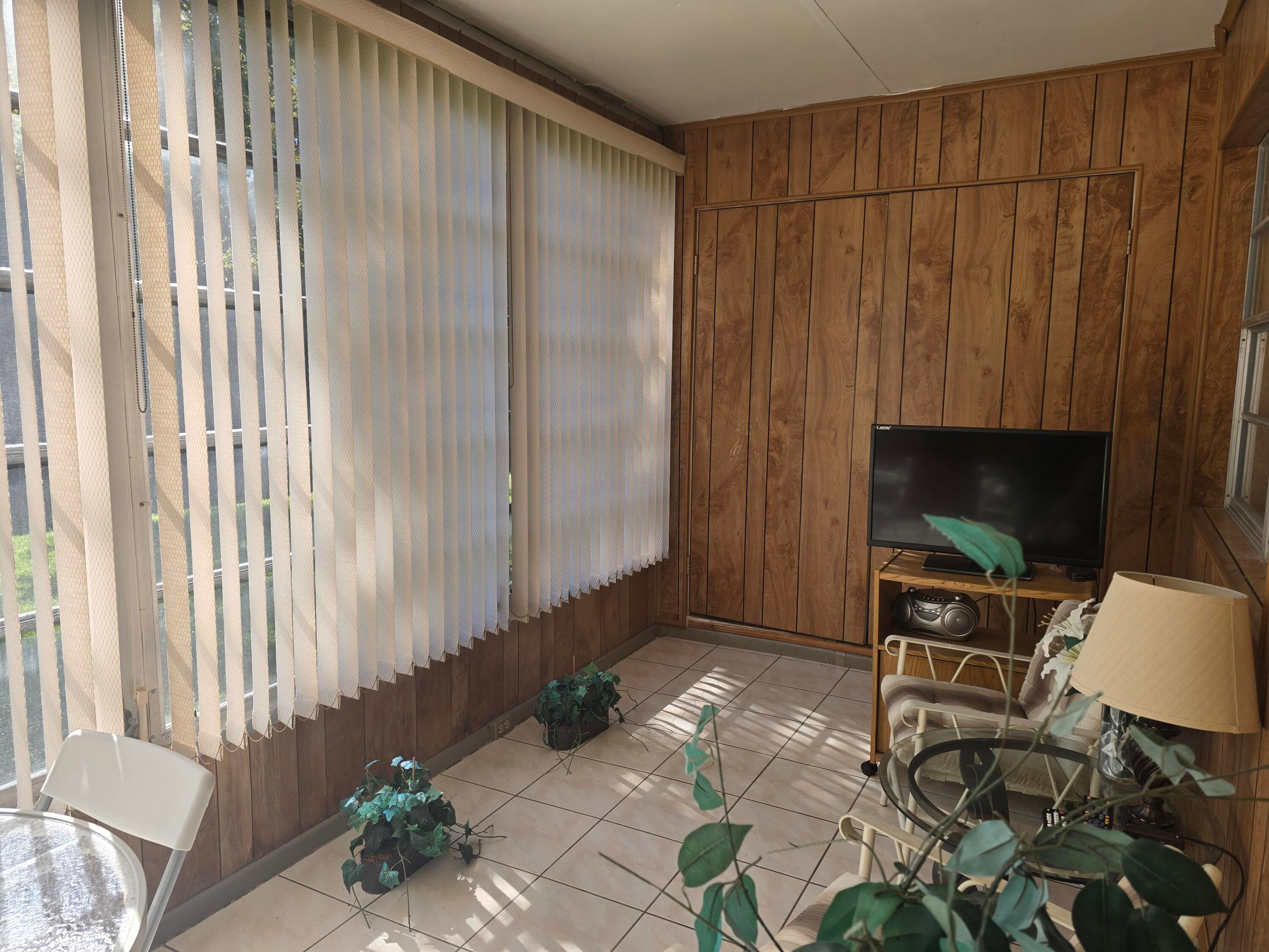 118 Lake Olive Drive, West Palm Beach, FL 33411 — photo 11 of 20