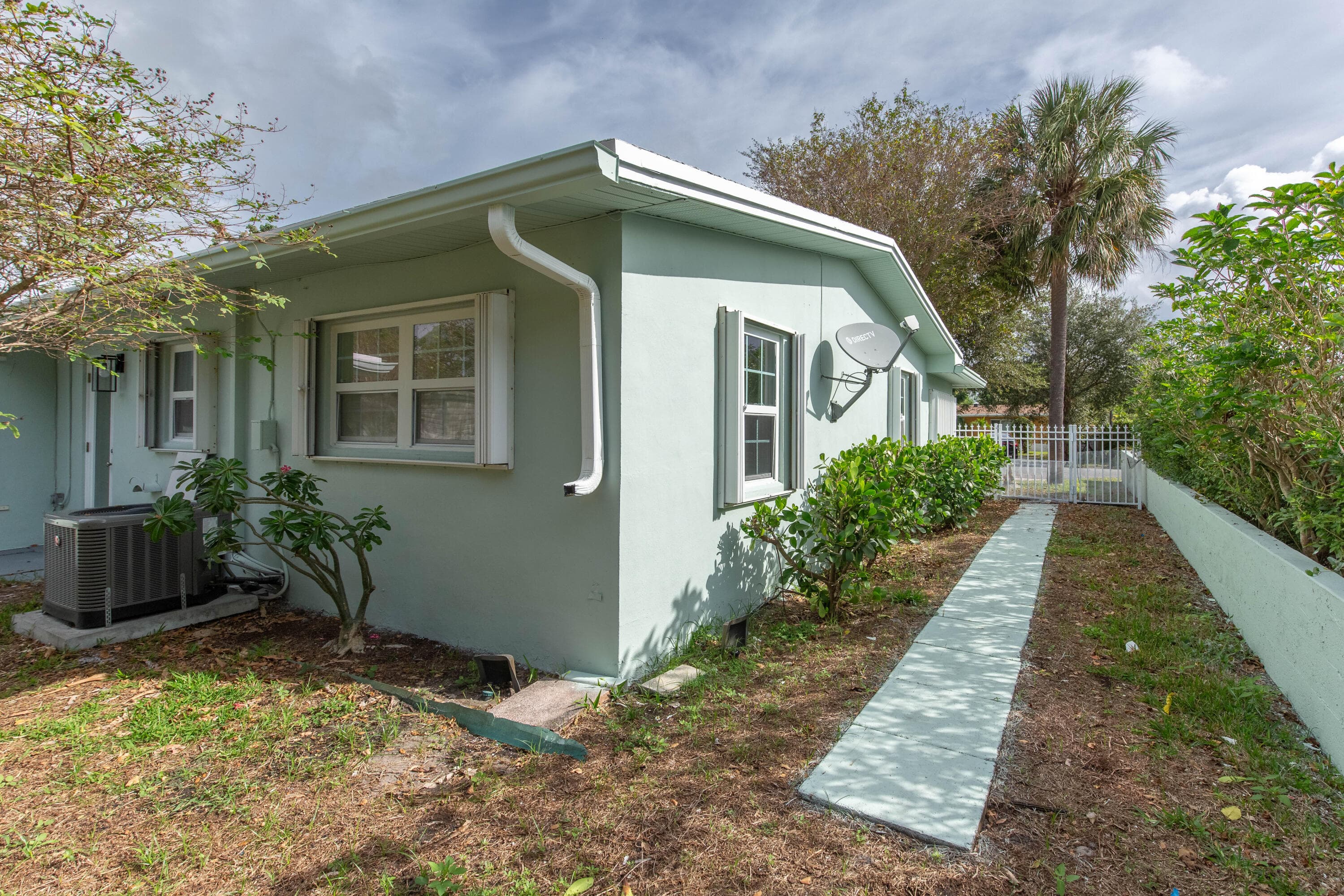405 NE 24th Avenue, Pompano Beach, FL 33062 — photo 32 of 39