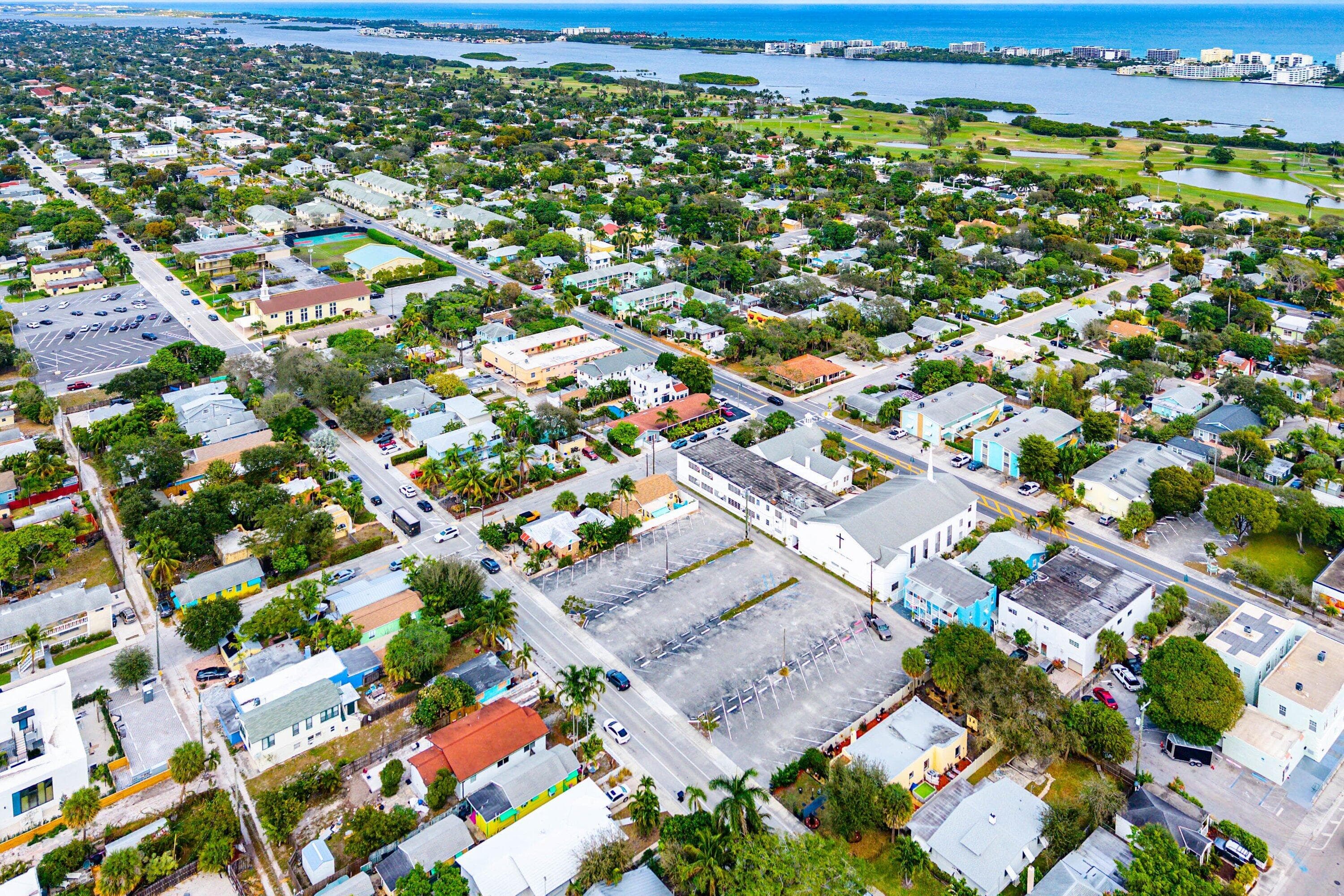 411 3rd Avenue N, Lake Worth Beach, FL 33460 — photo 34 of 39