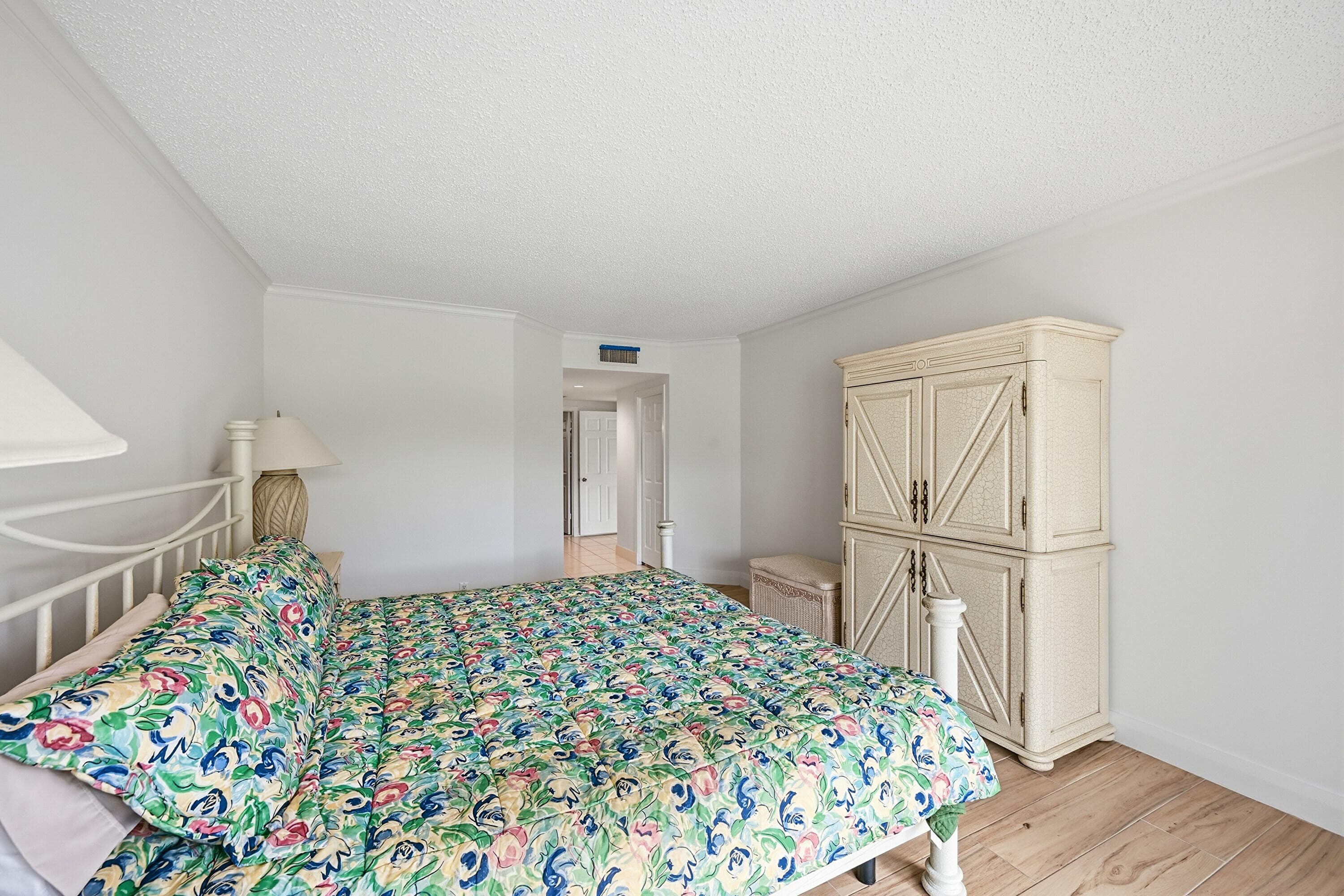 1109 E Marine Way E L1l + Boat Slip #55, North Palm Beach, FL 33408 — photo 35 of 85