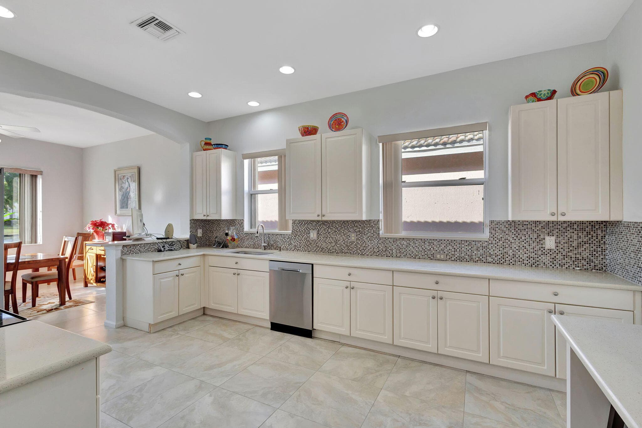 2305 Sailfish Cove Drive, West Palm Beach, FL 33411 — photo 14 of 73