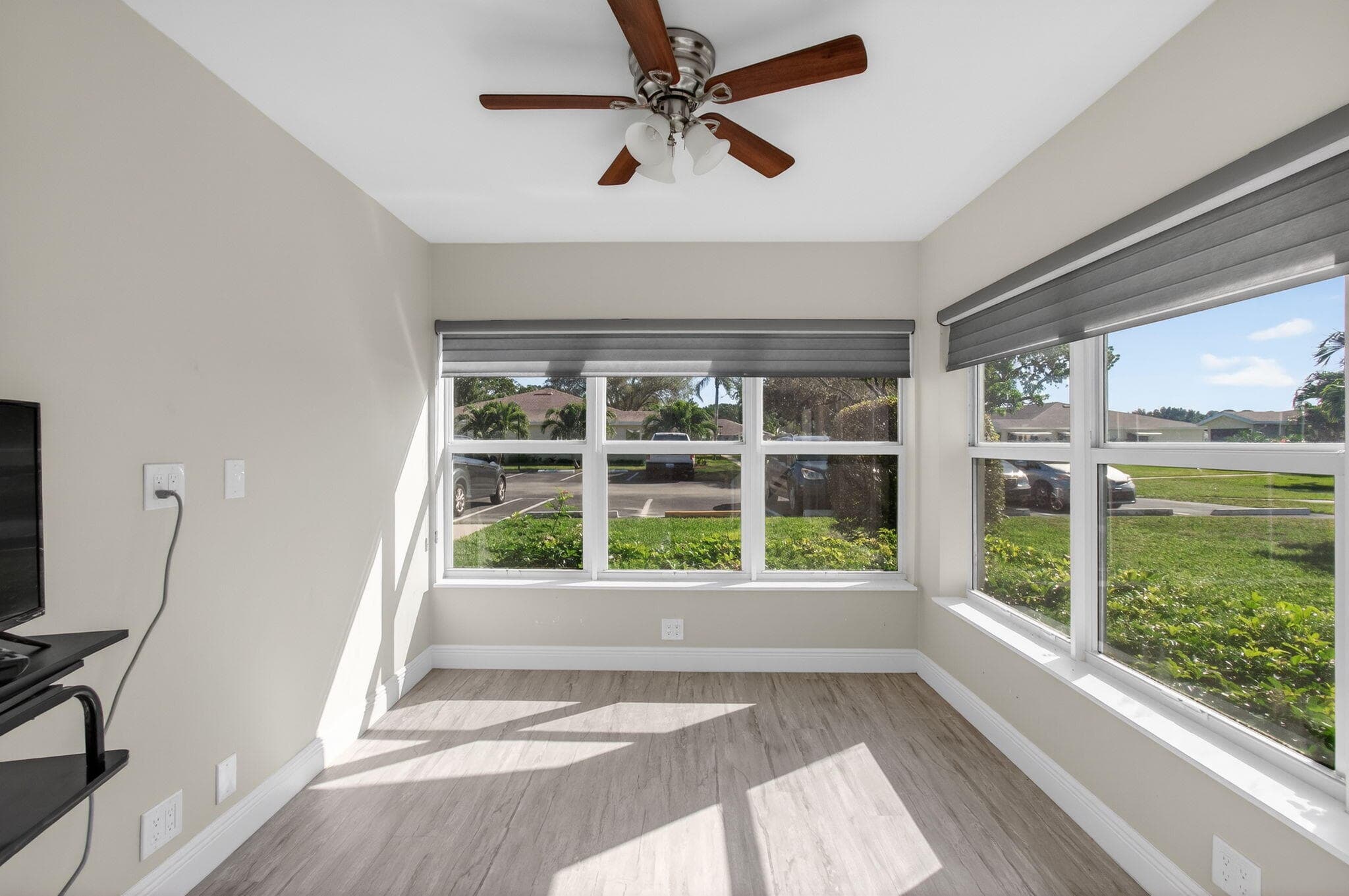 5392 Lakefront Boulevard A, Delray Beach, FL 33484 — photo 13 of 40