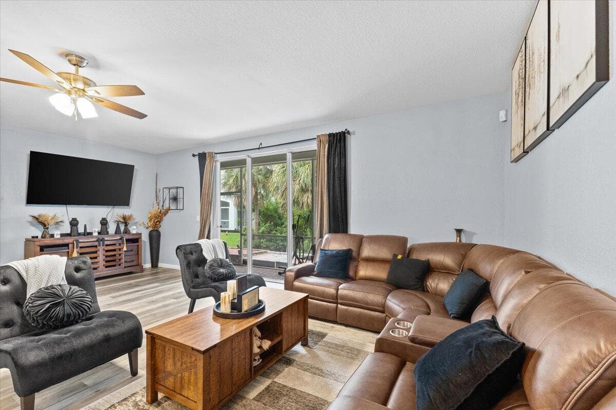 2227 Oakmont Drive, Riviera Beach, FL 33404 — photo 13 of 43