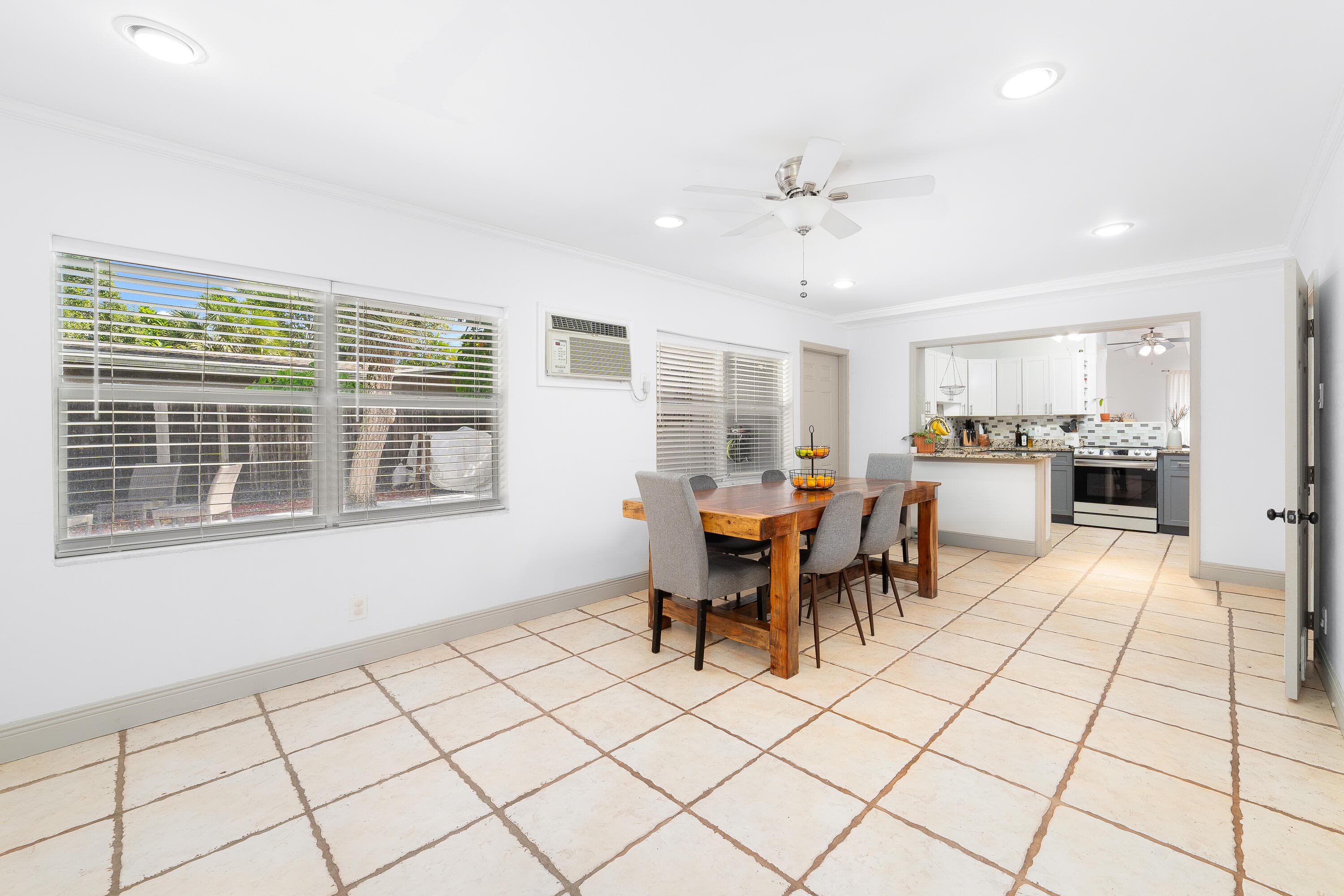 2869 SW 13th Court, Fort Lauderdale, FL 33312 — photo 11 of 39