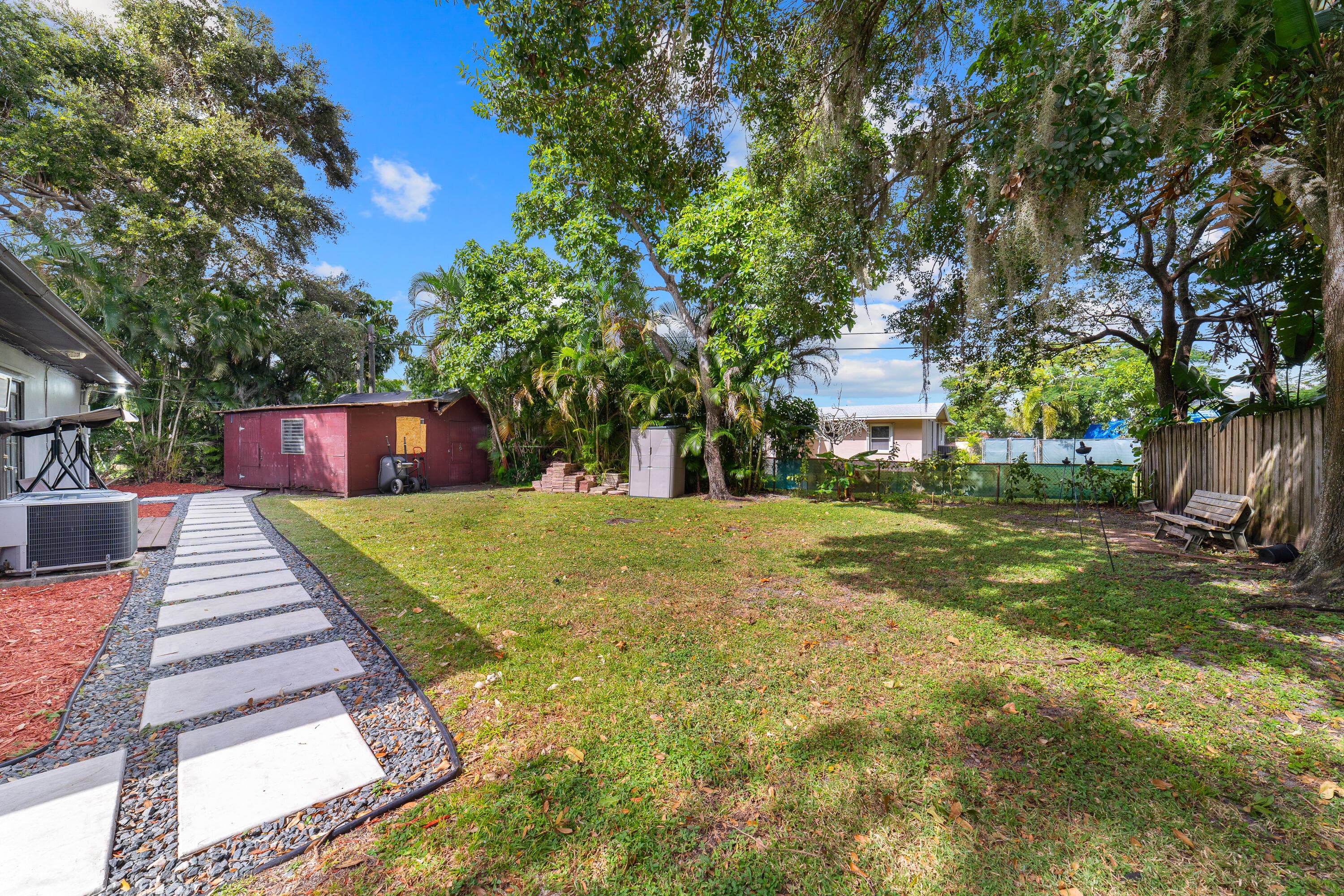 2869 SW 13th Court, Fort Lauderdale, FL 33312 — photo 34 of 39