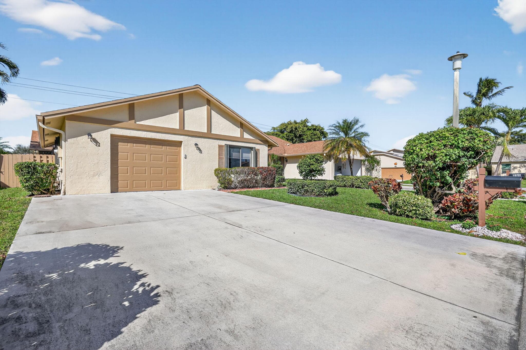 870 NW 32nd Avenue, Delray Beach, FL 33445 — photo 36 of 58
