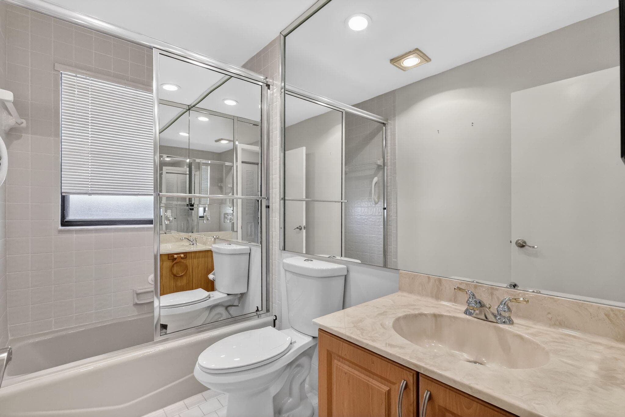 870 NW 32nd Avenue, Delray Beach, FL 33445 — photo 32 of 58