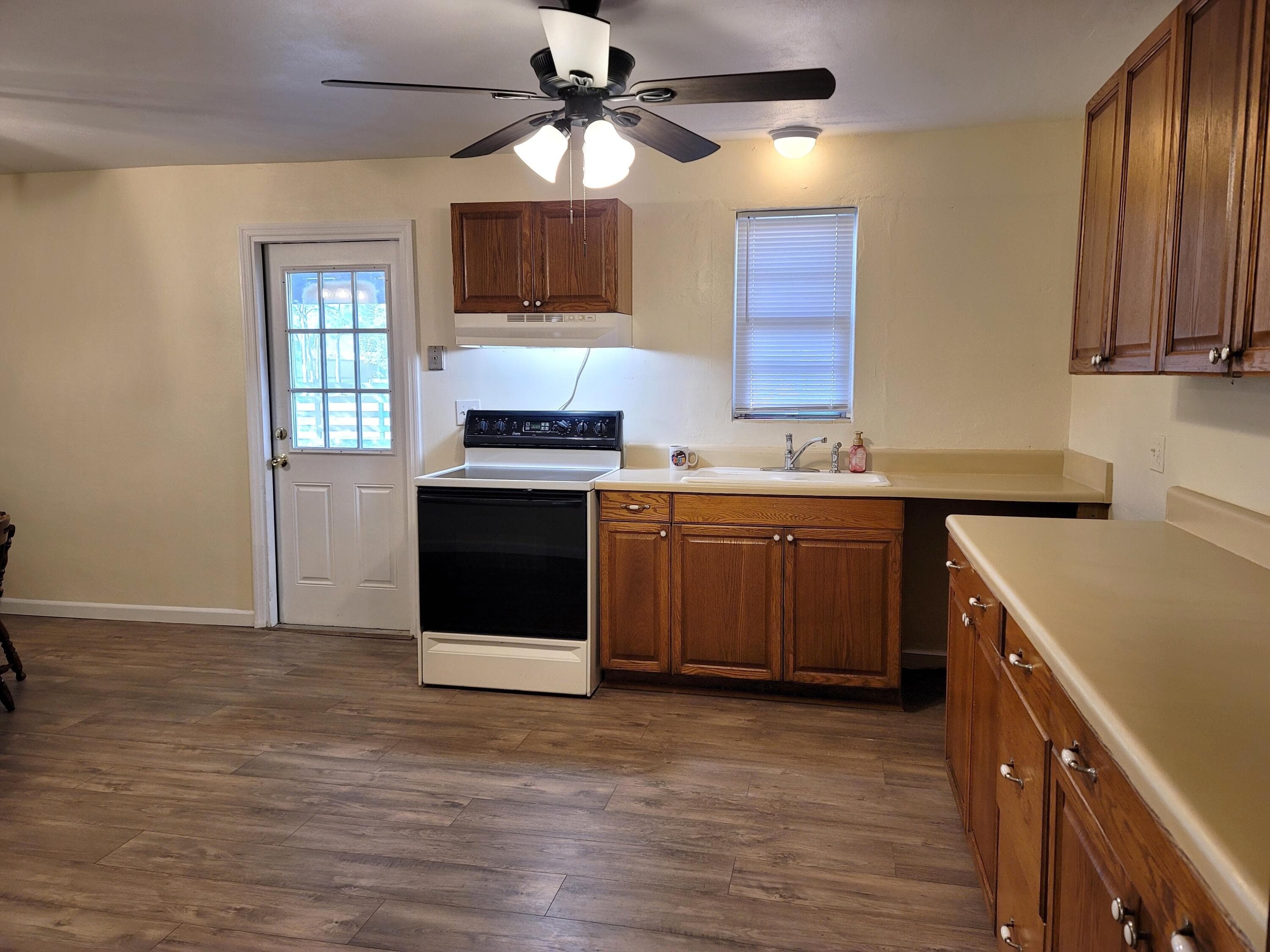 4362 W Midway Road, Fort Pierce, FL 34981 — photo 13 of 29
