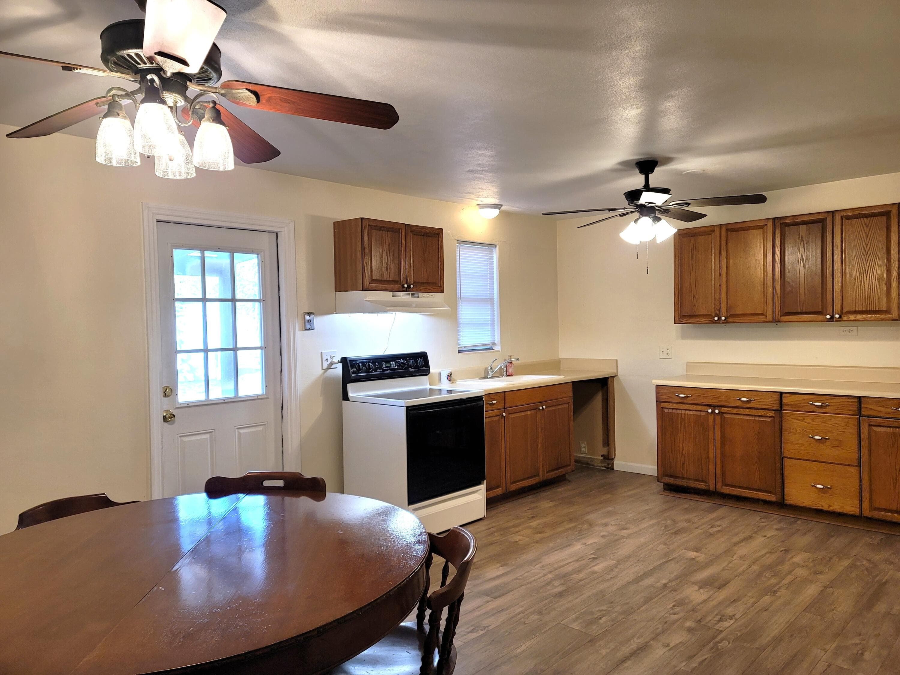 4362 W Midway Road, Fort Pierce, FL 34981 — photo 11 of 29