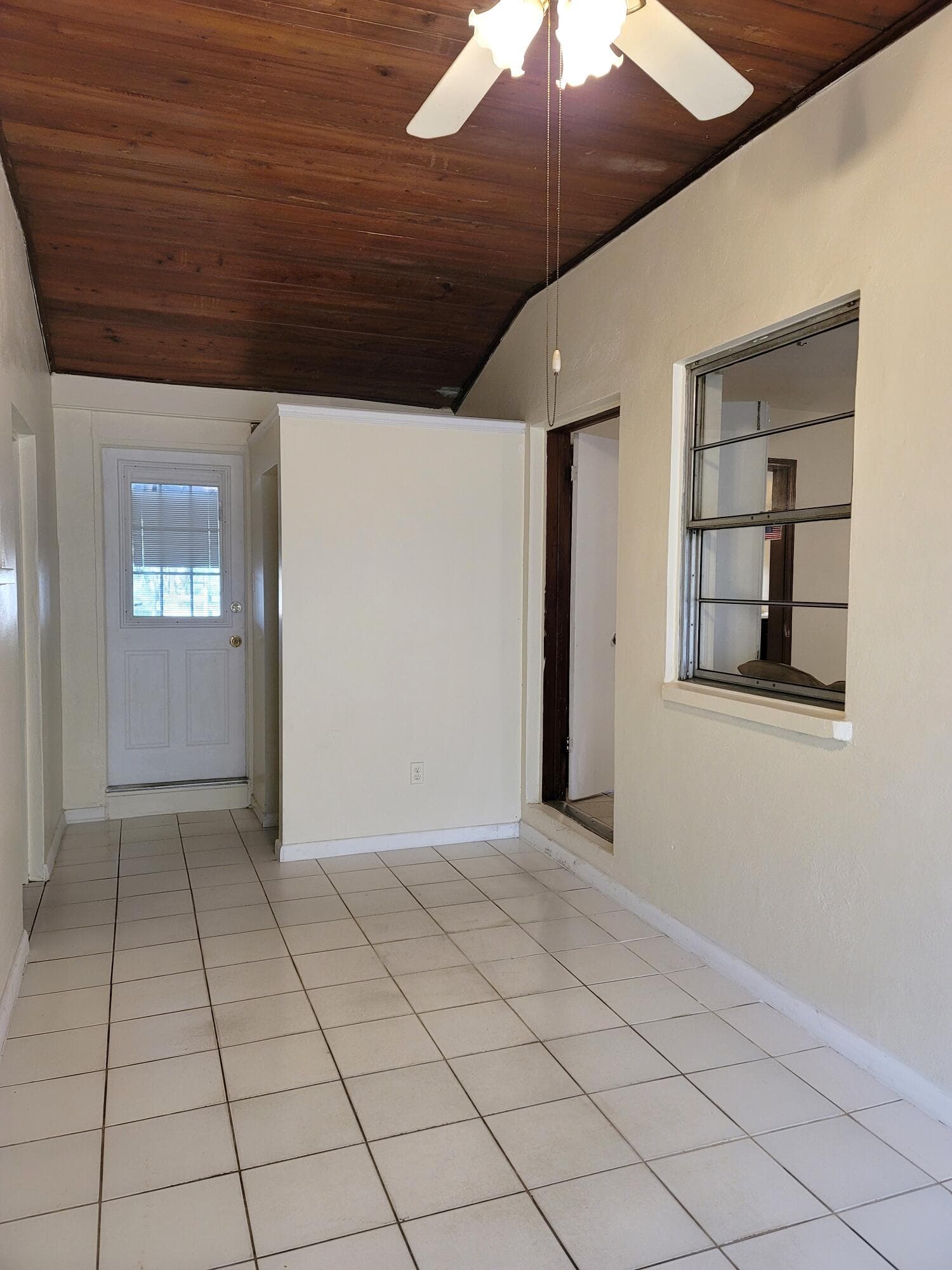 4362 W Midway Road, Fort Pierce, FL 34981 — photo 15 of 29