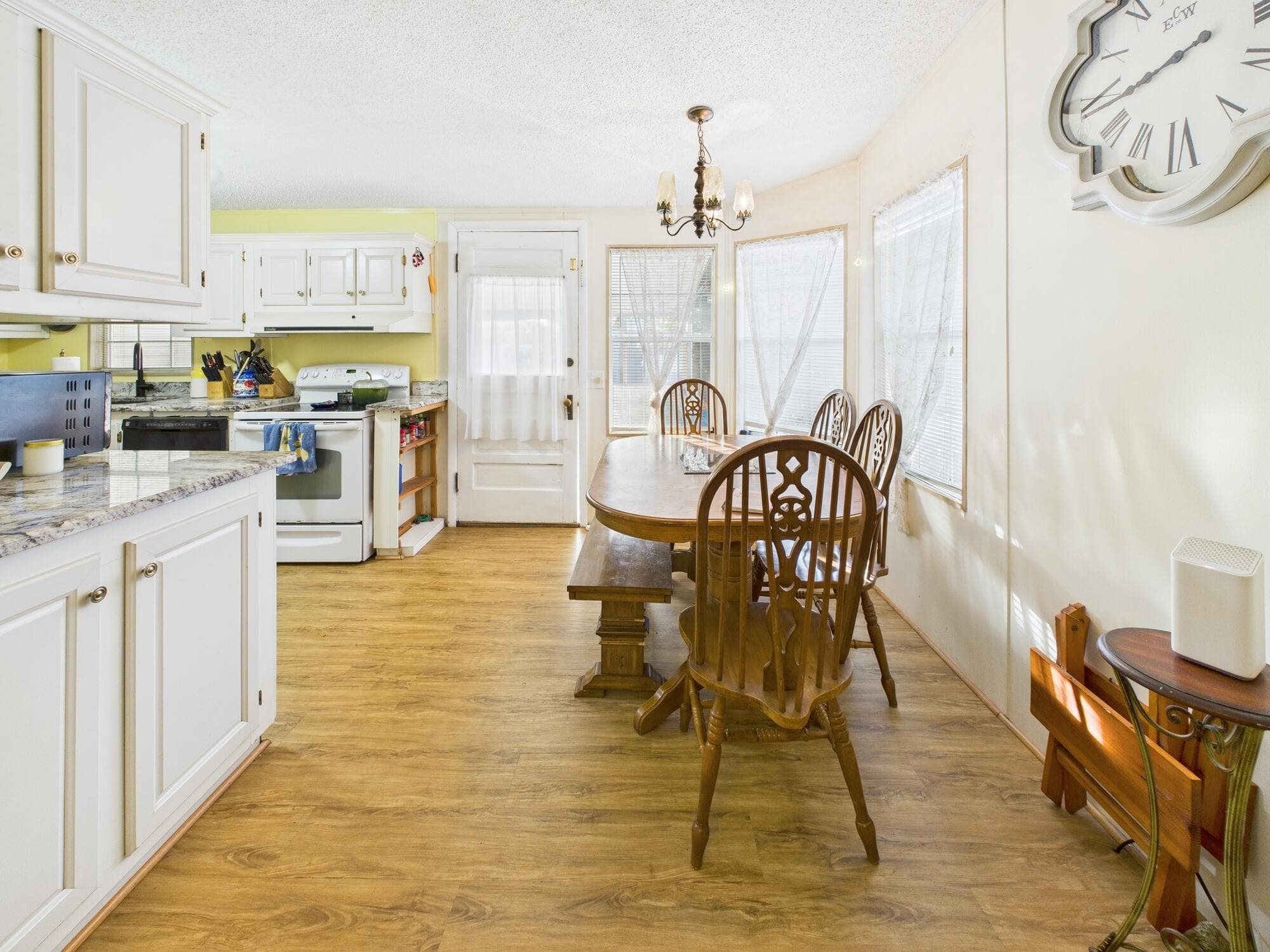 102 NE 8th Avenue, Okeechobee, FL 34972 — photo 14 of 30
