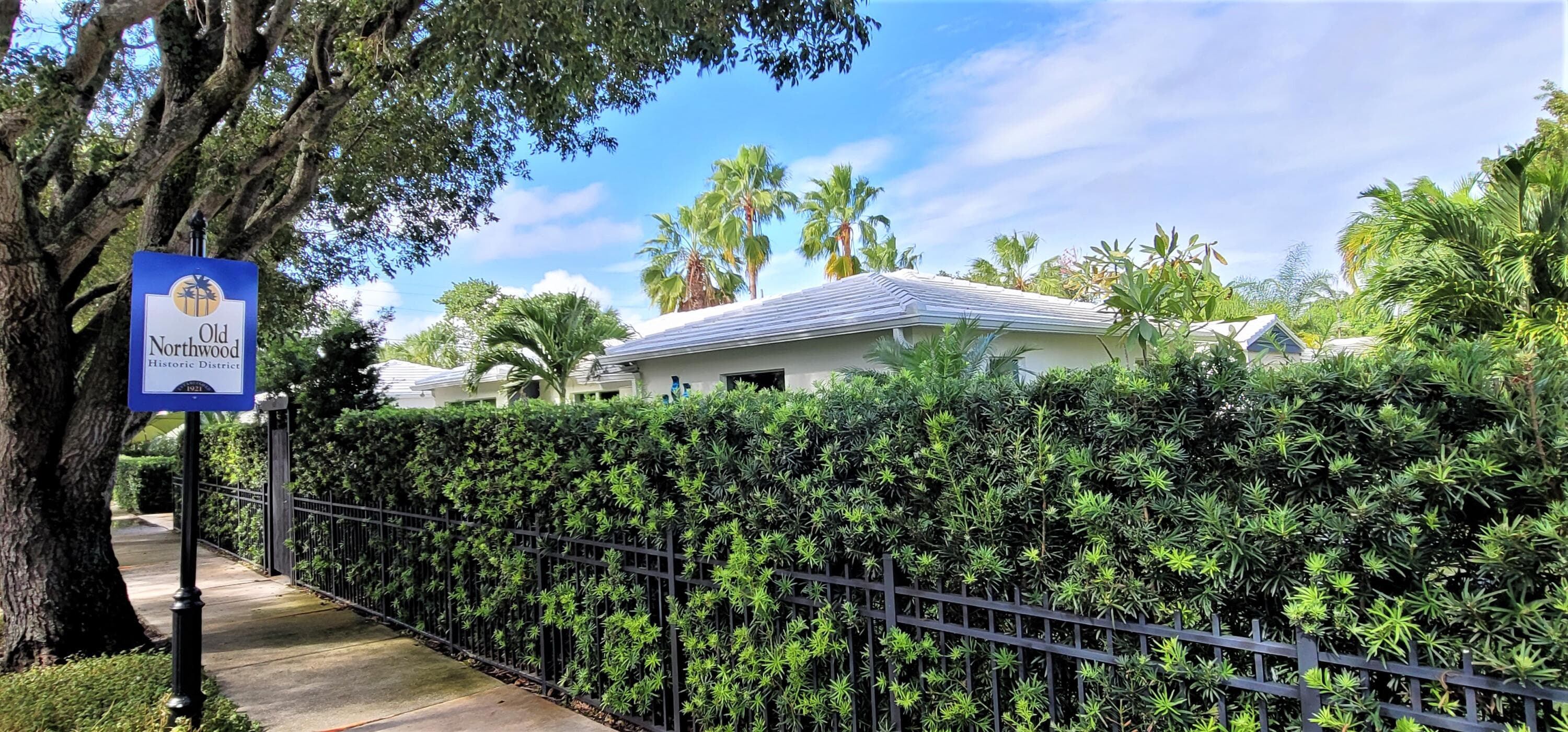 403 32nd Street, West Palm Beach, FL 33407 — photo 2 of 18
