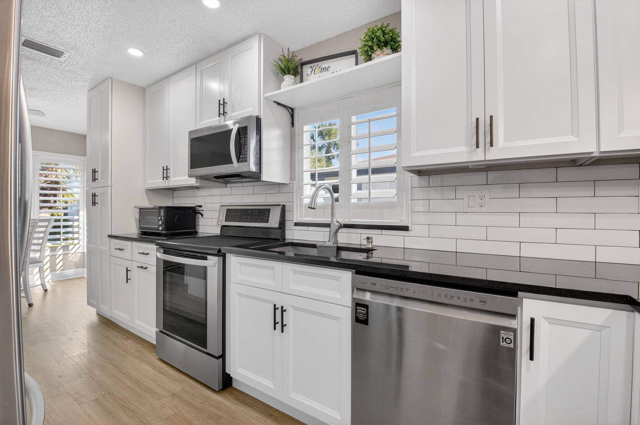 5844 Areca Palm Ct., Unit B, Delray Beach, FL 33484 — photo 21 of 51