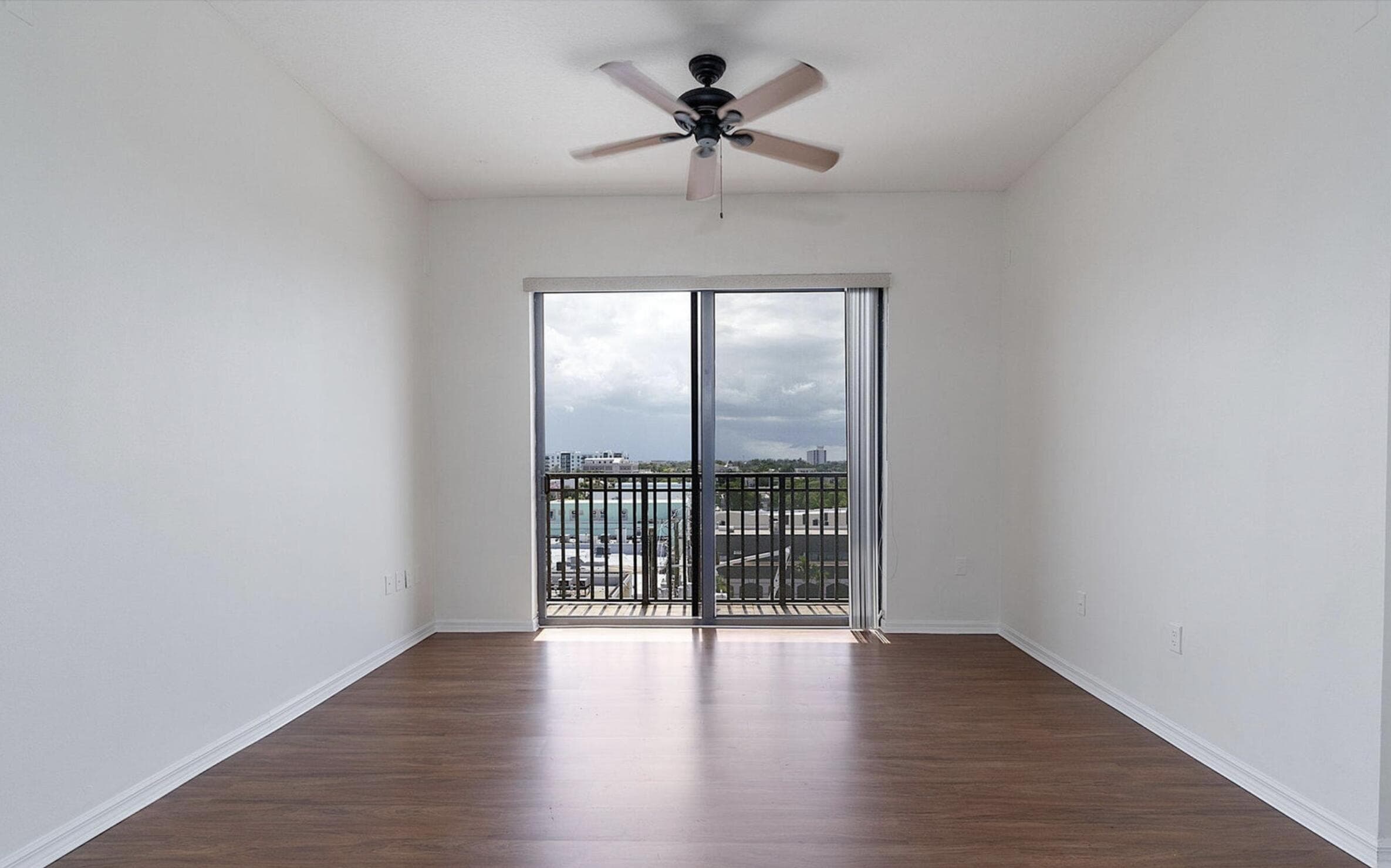 511 Lucerne Avenue 610, Lake Worth Beach, FL 33460 — photo 14 of 30