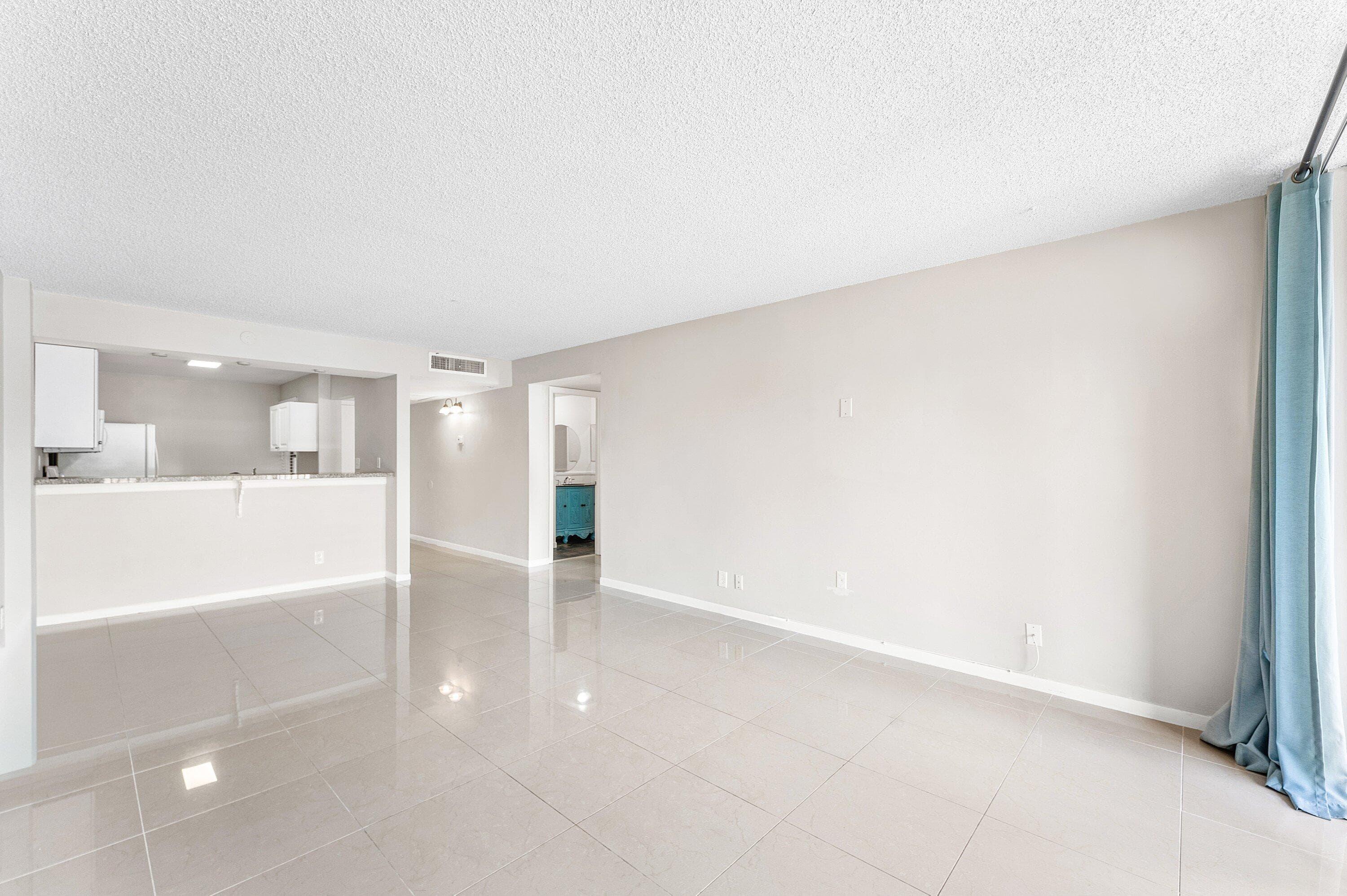 10 Royal Palm Way 203, Boca Raton, FL 33432 — photo 16 of 45