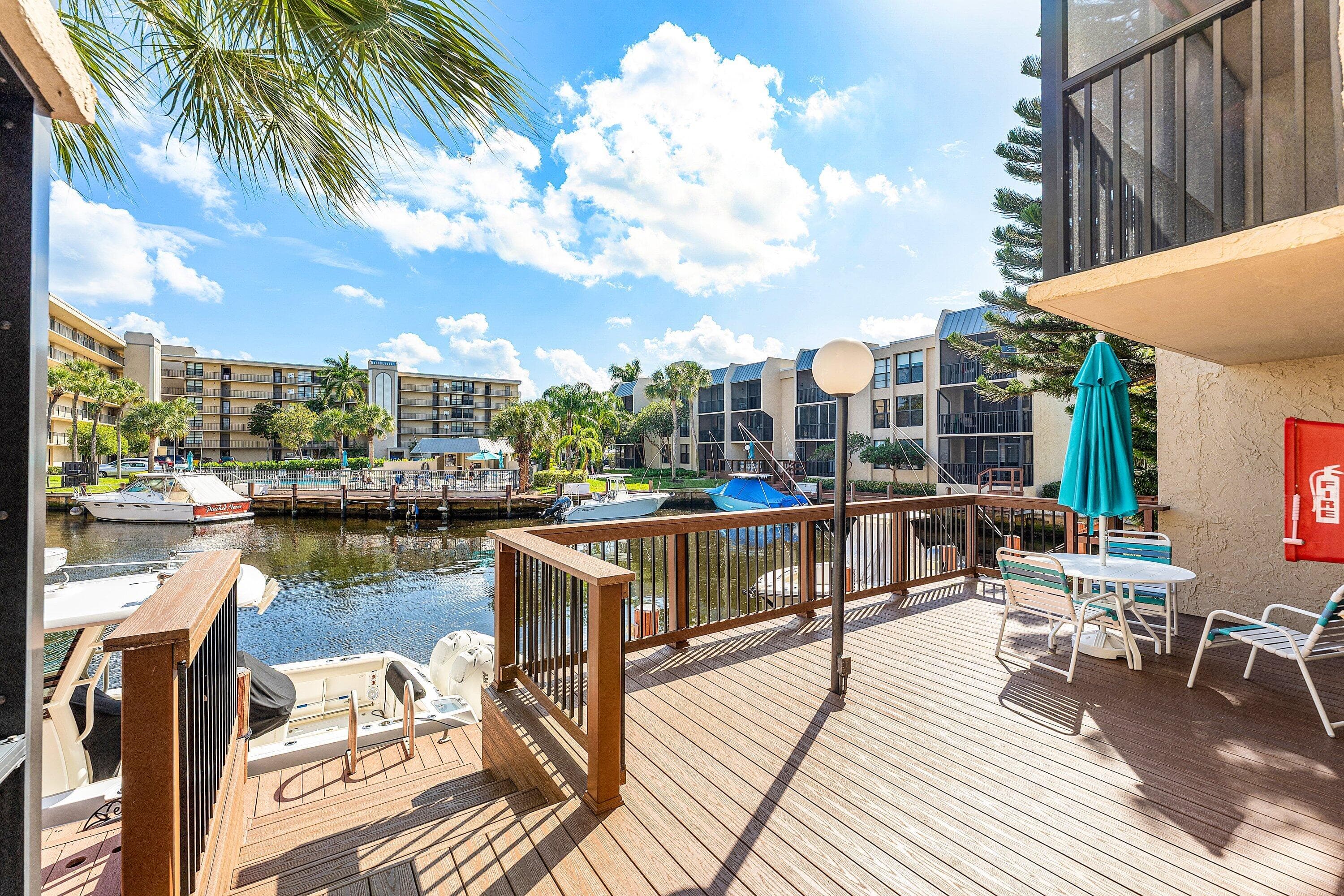 10 Royal Palm Way 203, Boca Raton, FL 33432 — photo 3 of 45