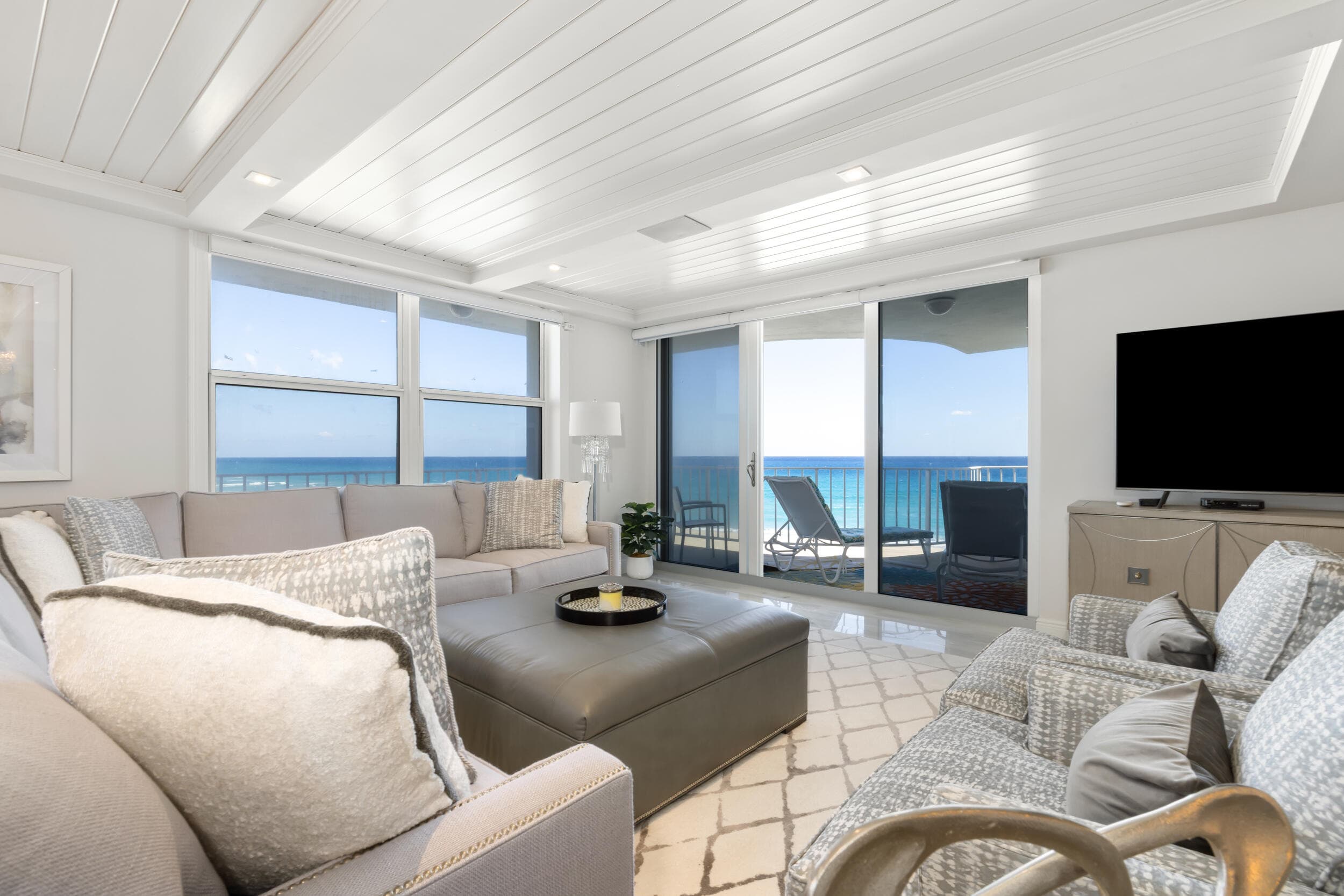 2295 S Ocean Boulevard 625, Palm Beach, FL 33480 — photo 3 of 47