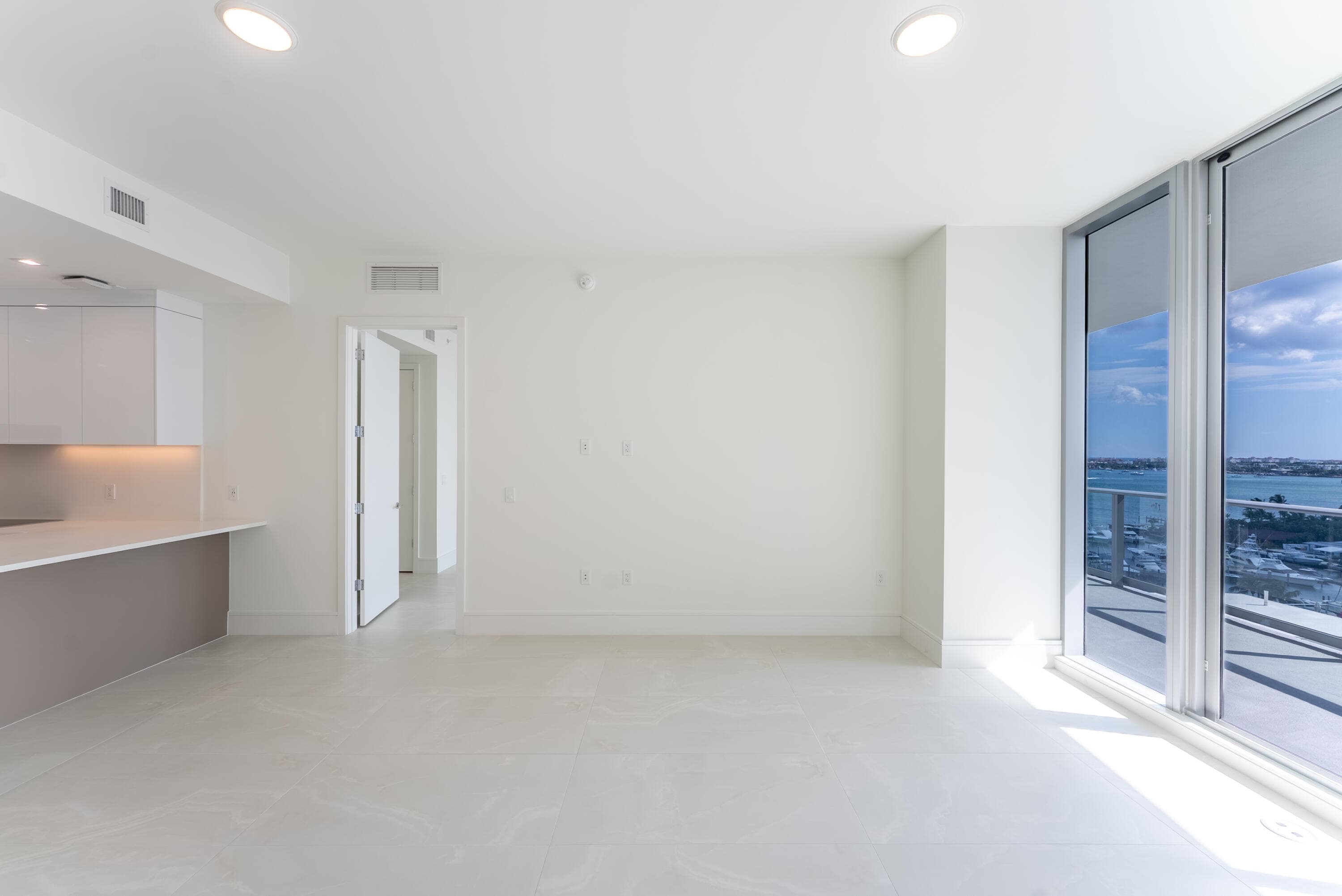 220 Lake Shore Drive 1011, Lake Park, FL 33403 — photo 12 of 68