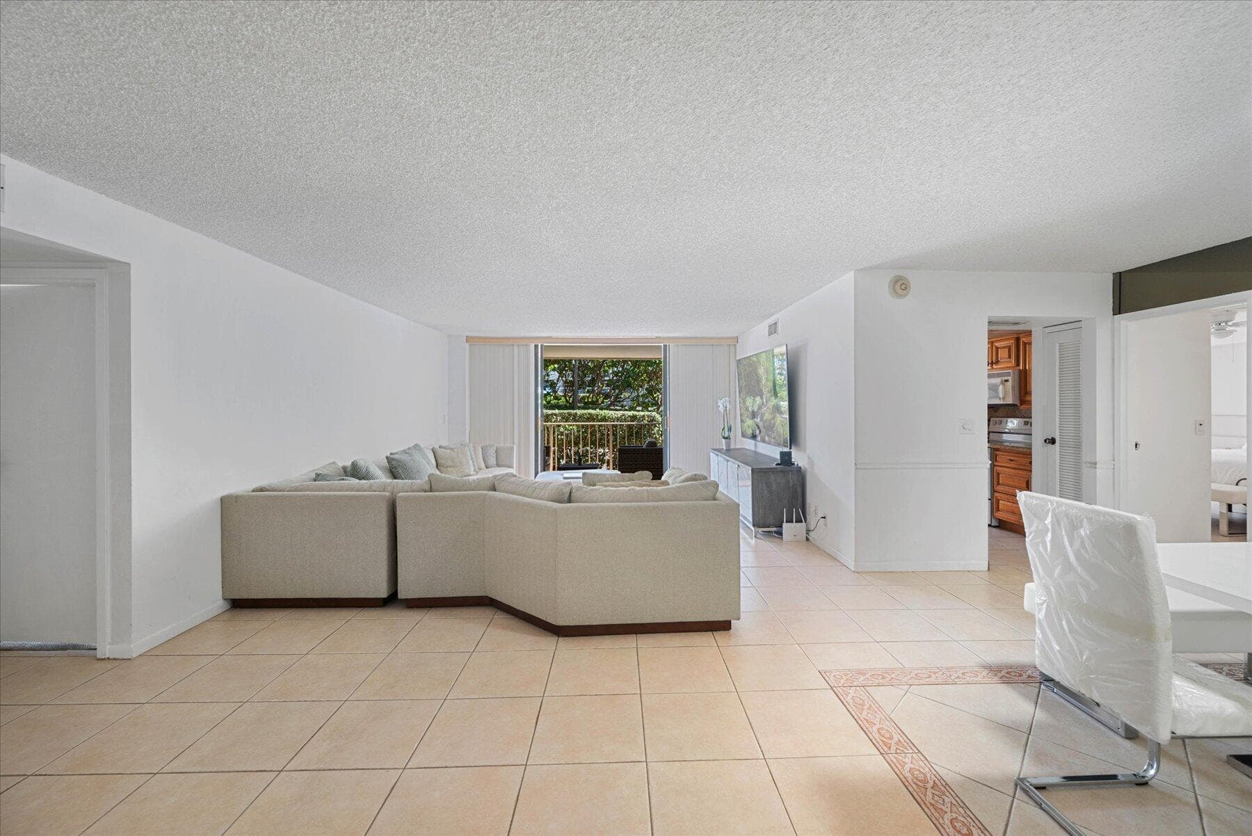 3200 S Ocean Boulevard A102, Palm Beach, FL 33480 — photo 7 of 31