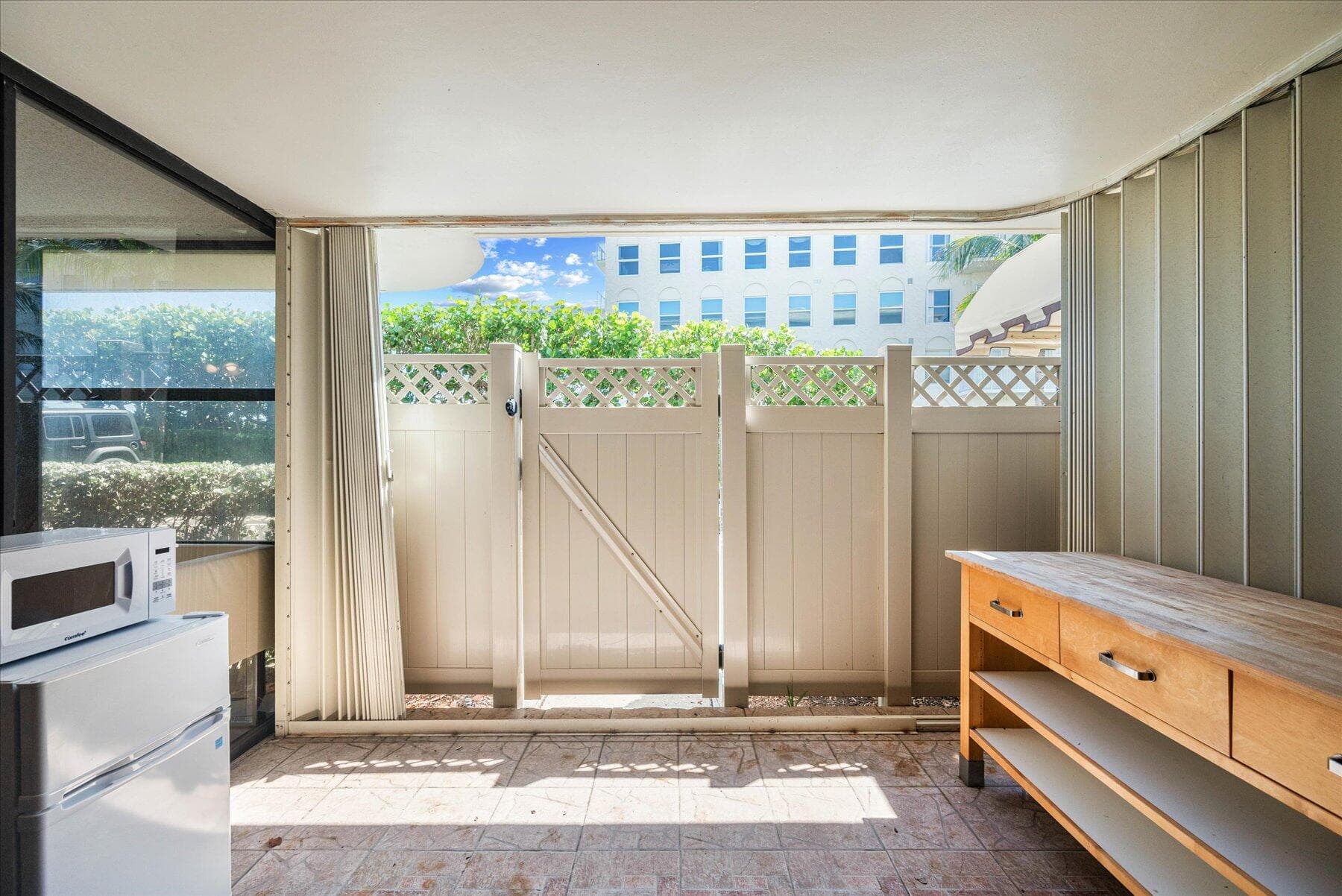 3200 S Ocean Boulevard A102, Palm Beach, FL 33480 — photo 18 of 31