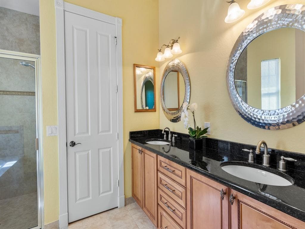 6168 56th Avenue, Vero Beach, FL 32967 — photo 18 of 36