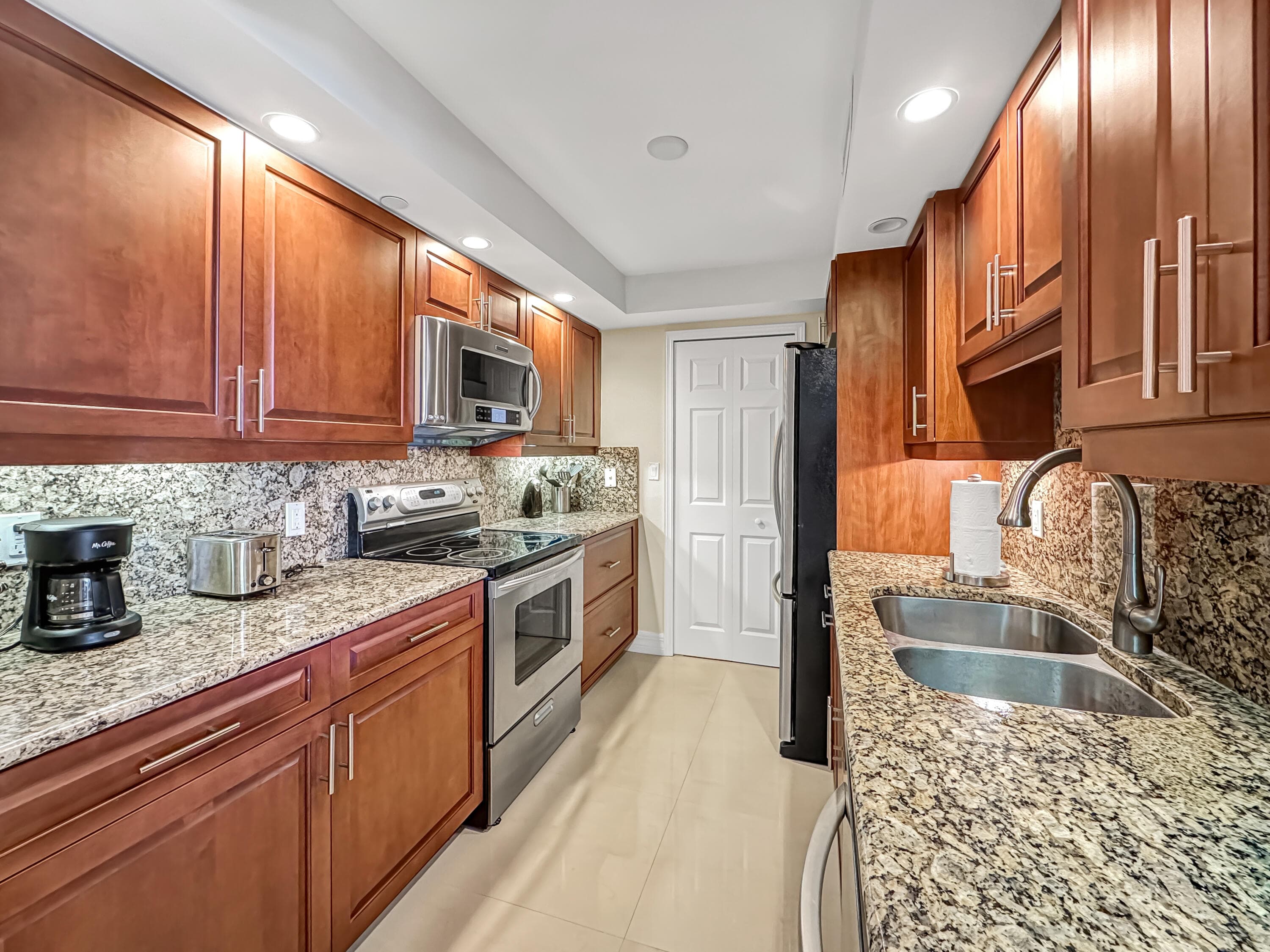 3000 N Ocean Drive 36-g, Singer Island, FL 33404 — photo 9 of 49