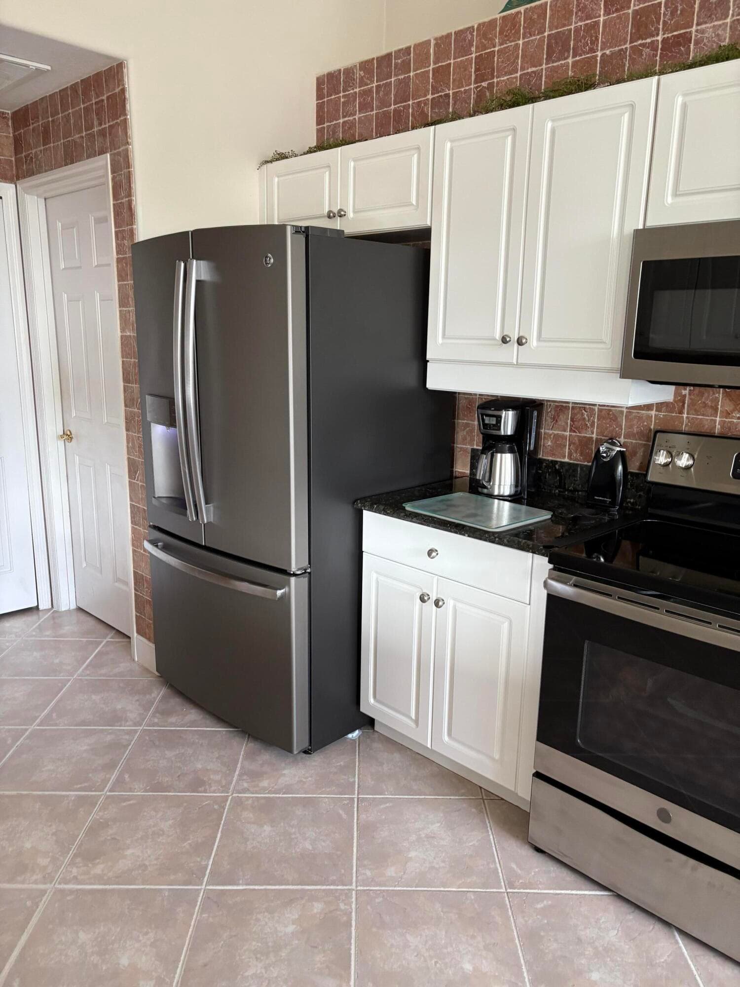 8 Tropic Lake Way, Ormond Beach, FL 32174 — photo 4 of 17