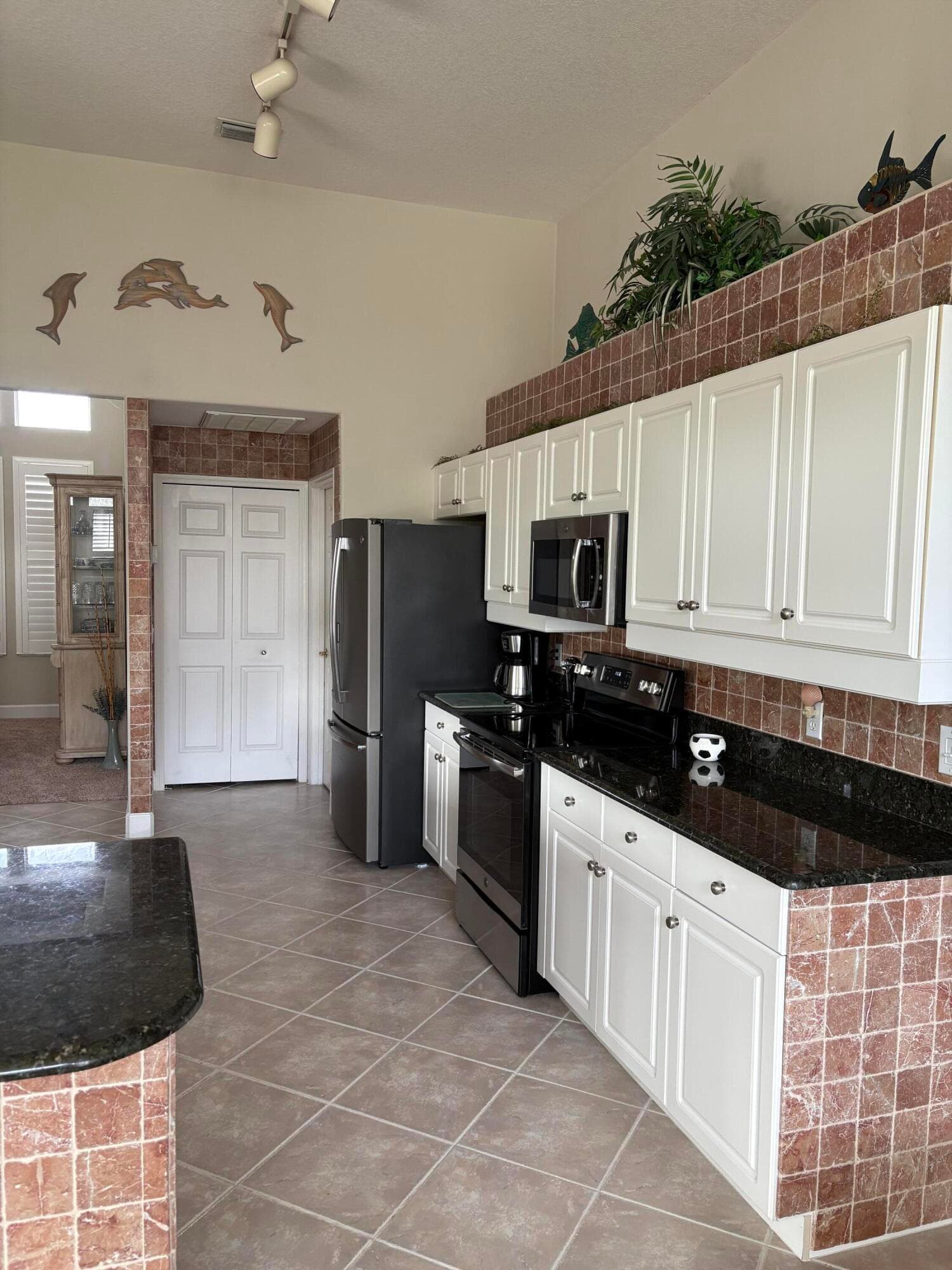 8 Tropic Lake Way, Ormond Beach, FL 32174 — photo 3 of 17