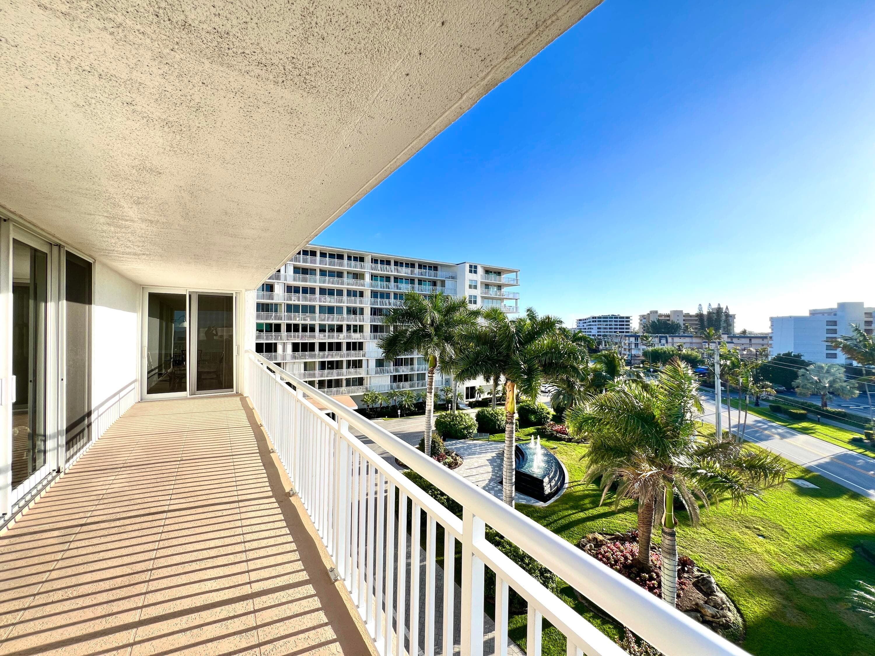 3546 S Ocean Boulevard 519, South Palm Beach, FL 33480 — photo 33 of 39
