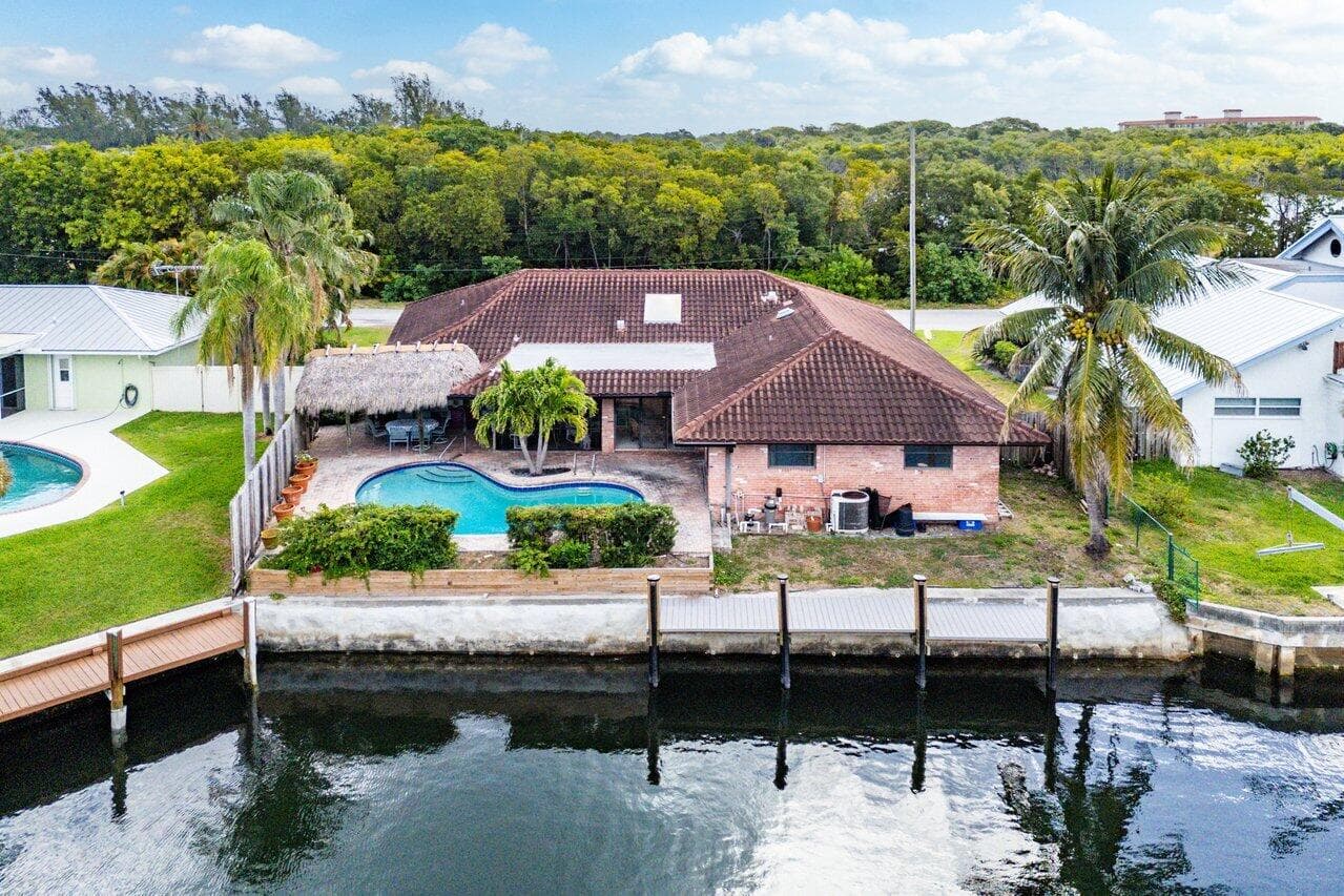 3163 NE 8th Avenue, Boca Raton, FL 33431 — photo 3 of 17