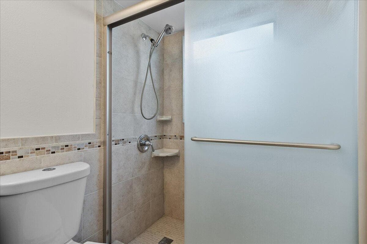 142 Kent I, West Palm Beach, FL 33417 — photo 16 of 31