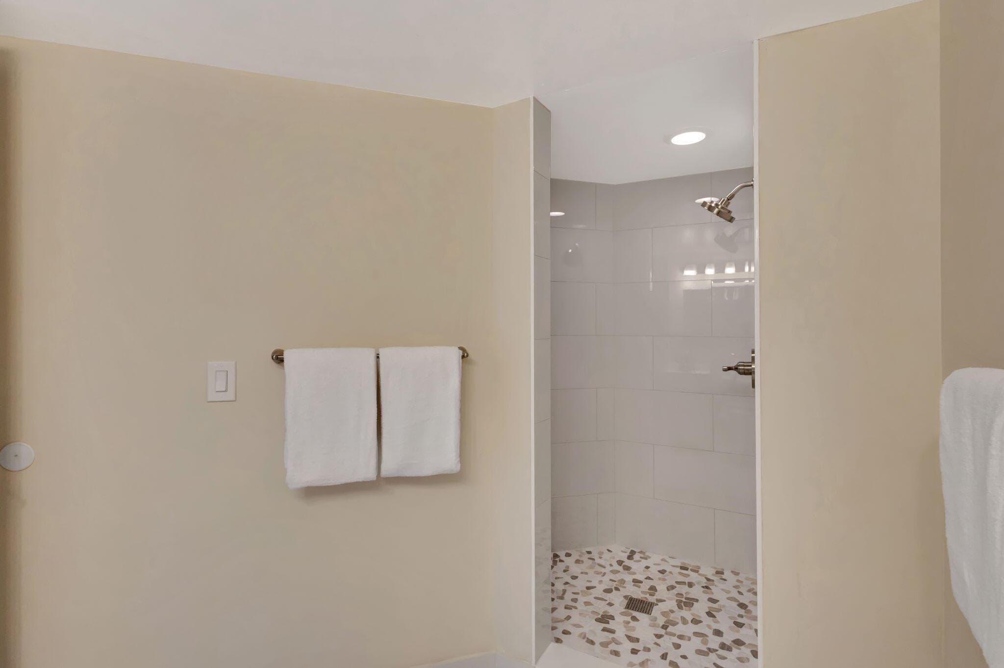 600 Uno Lago Drive 205, Juno Beach, FL 33408 — photo 32 of 46